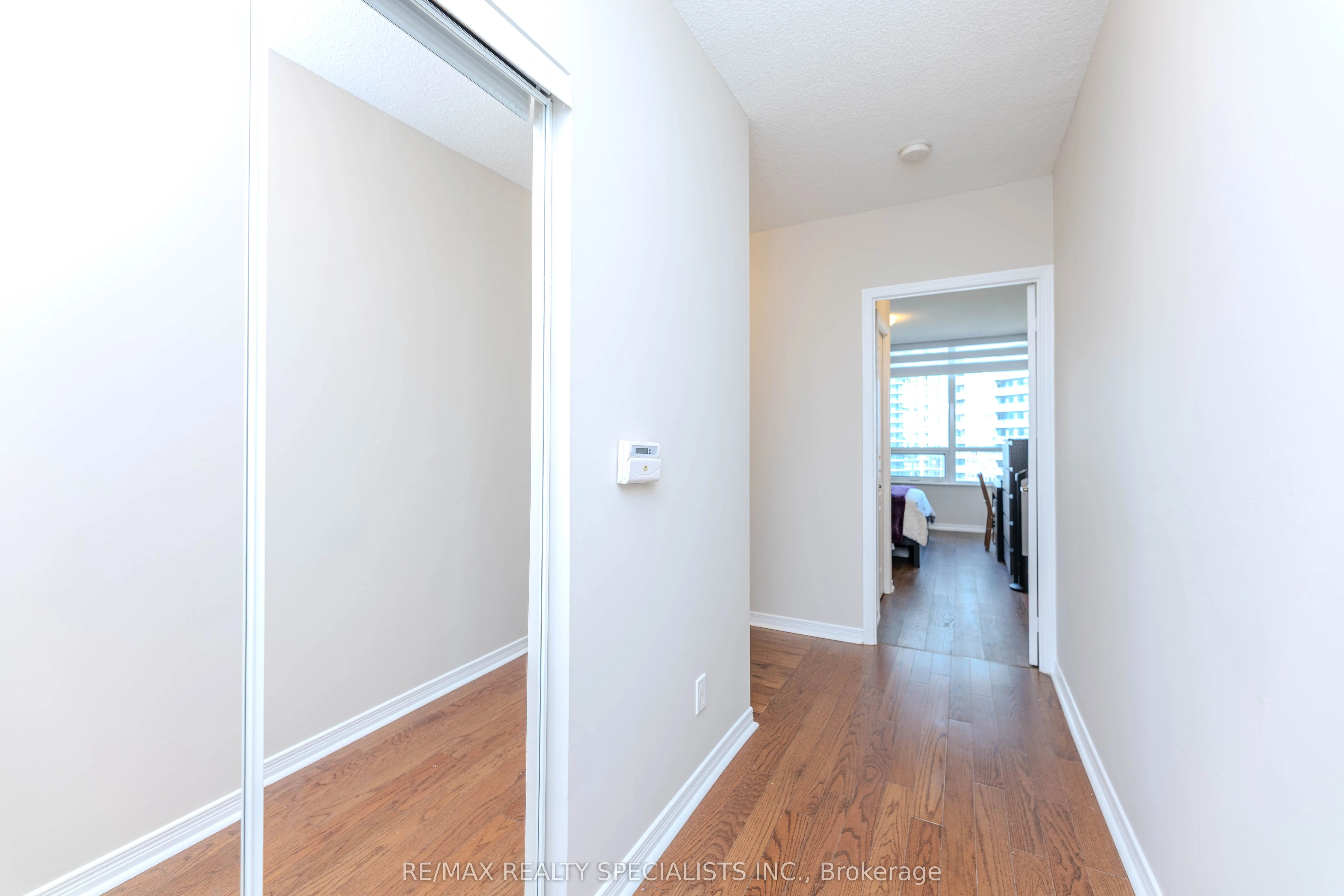 2230 Lakeshore Boulevard W, #1504