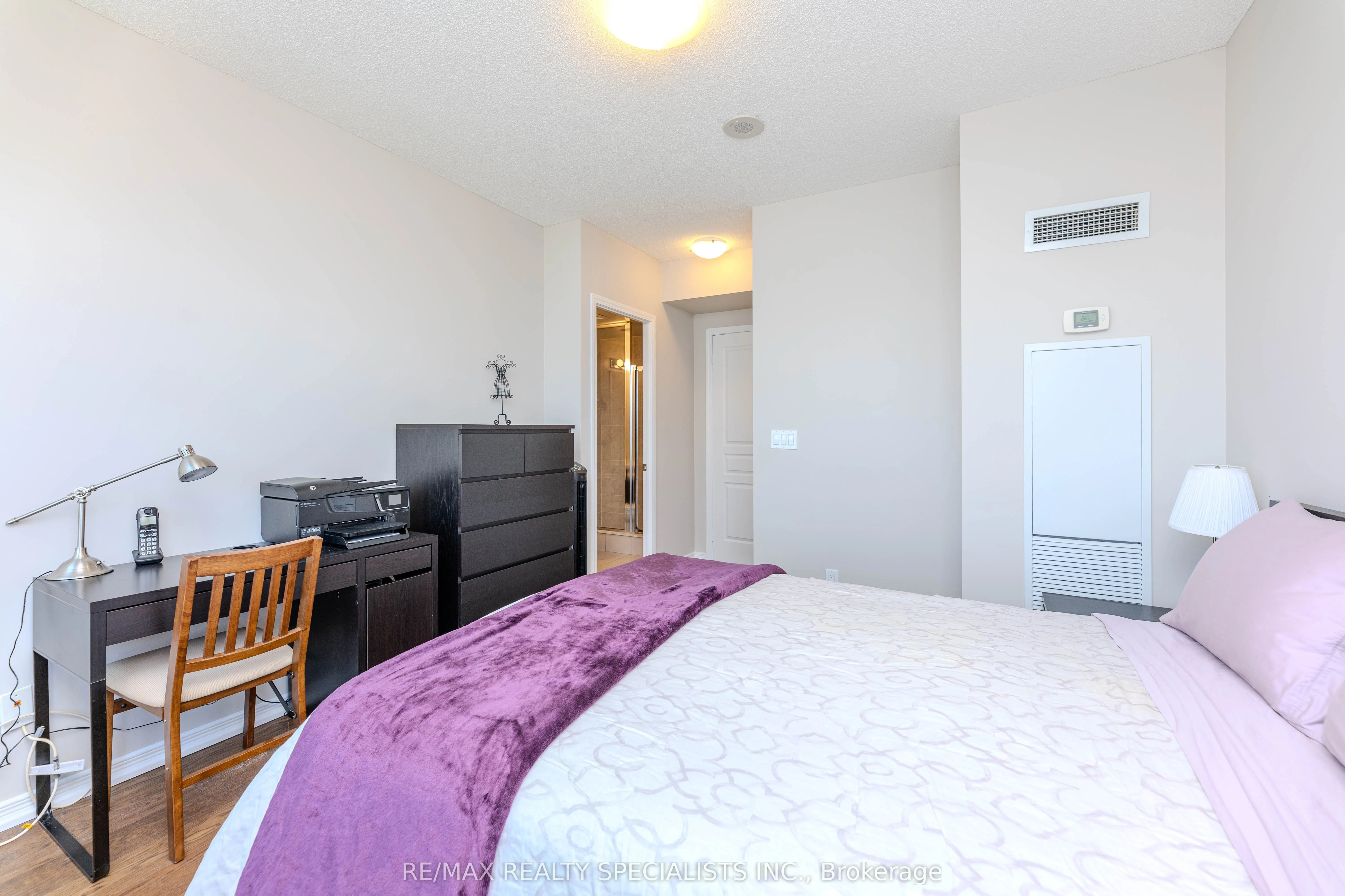 2230 Lakeshore Boulevard W, #1504