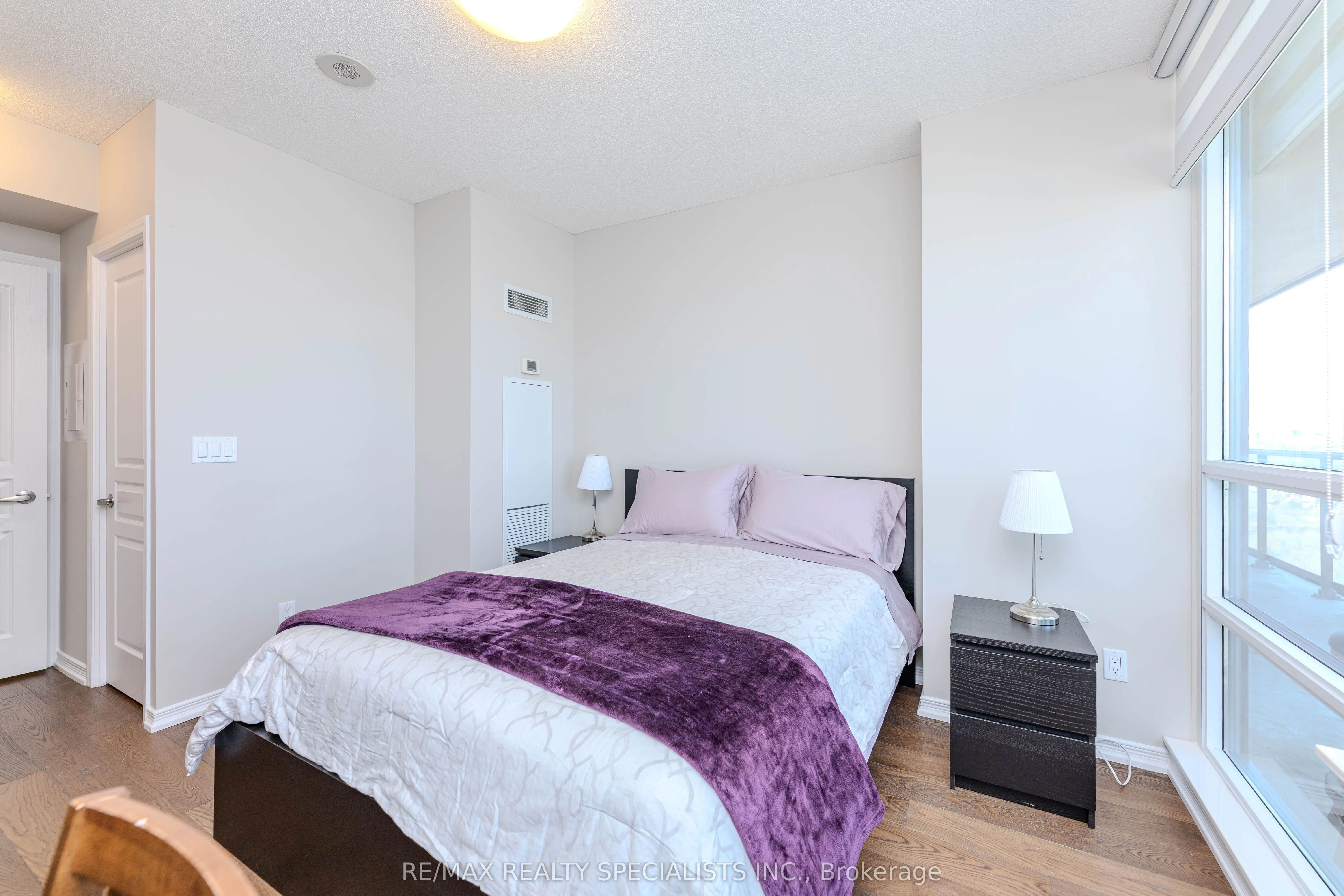 2230 Lakeshore Boulevard W, #1504