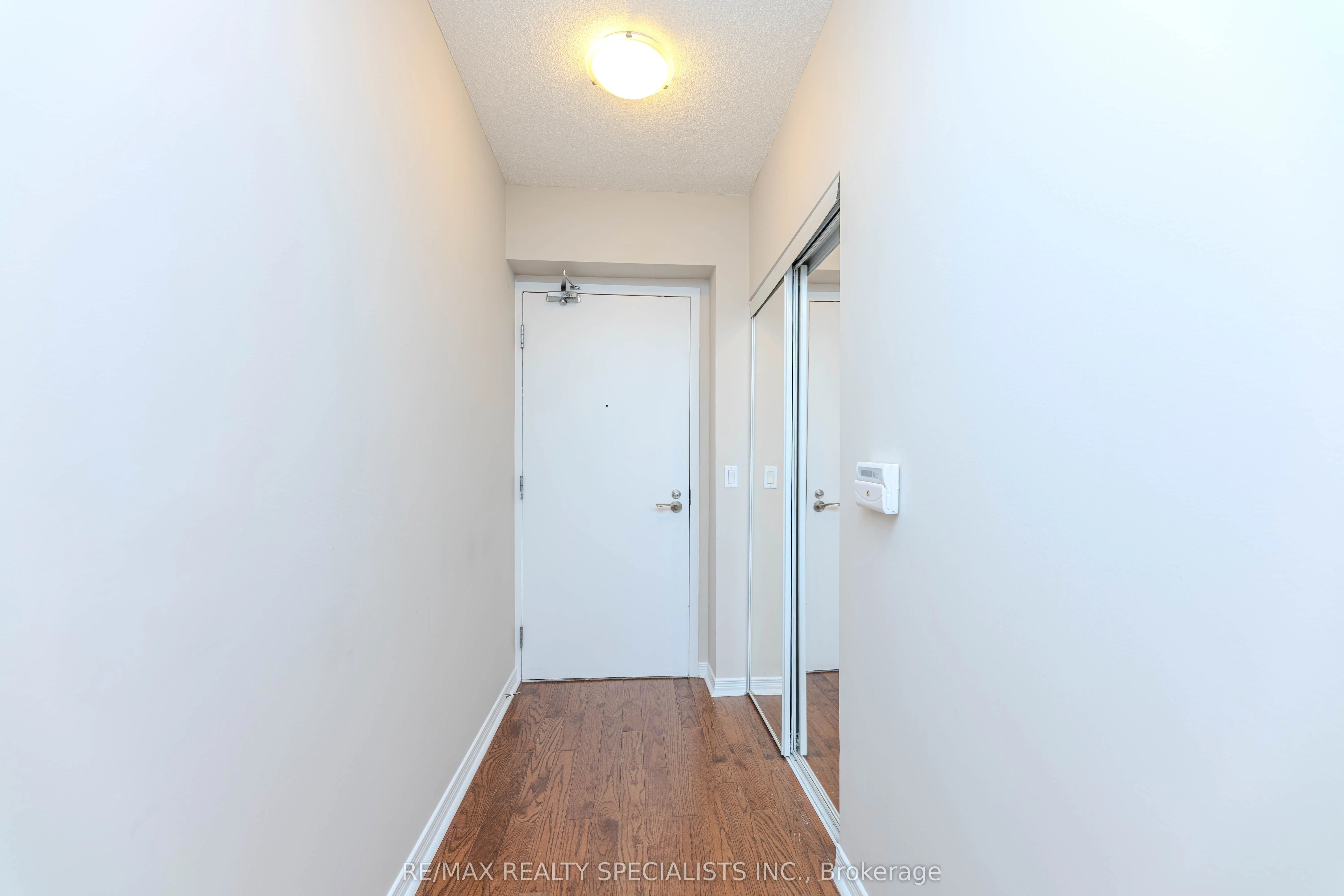 2230 Lakeshore Boulevard W, #1504