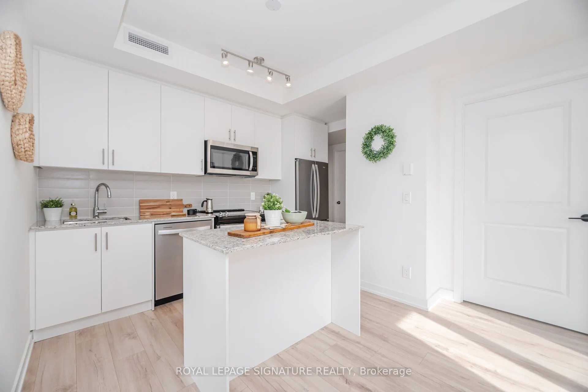 335 Wheat Boom Drive, #906