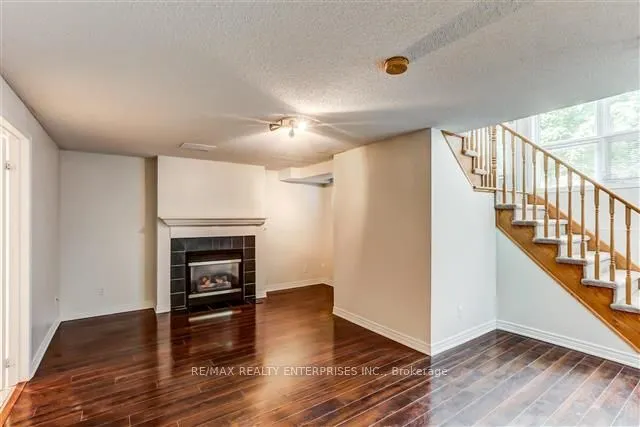 1084 Queen Street W, #24B