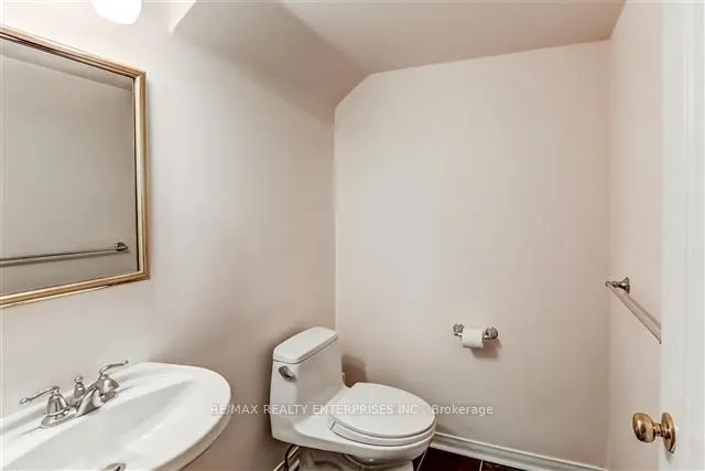 1084 Queen Street W, #24B