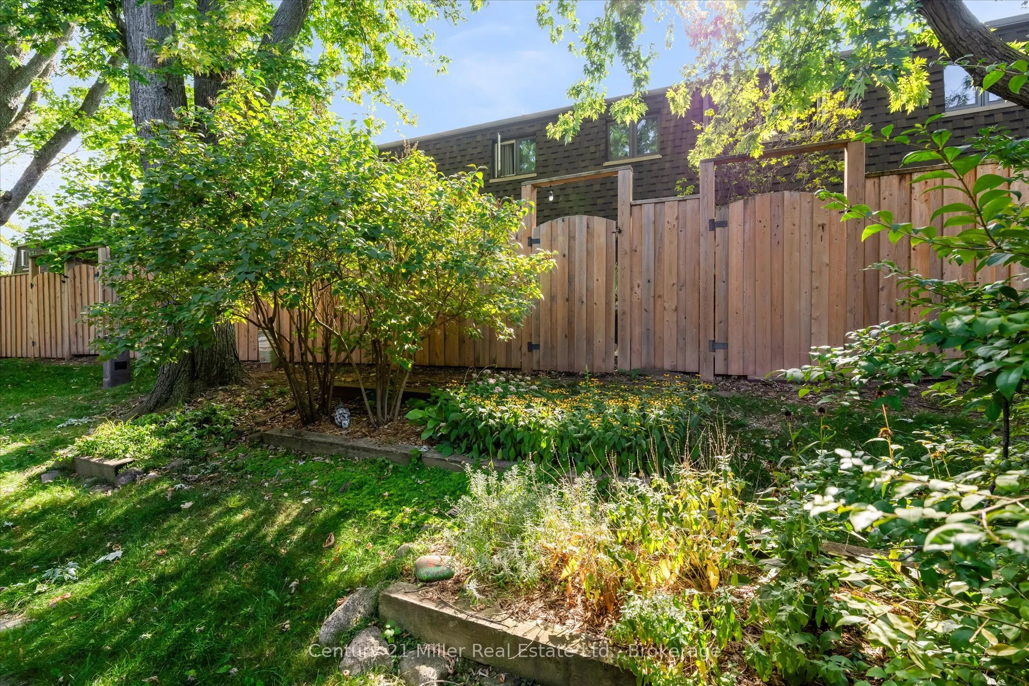 1310 Hampton Street, #19