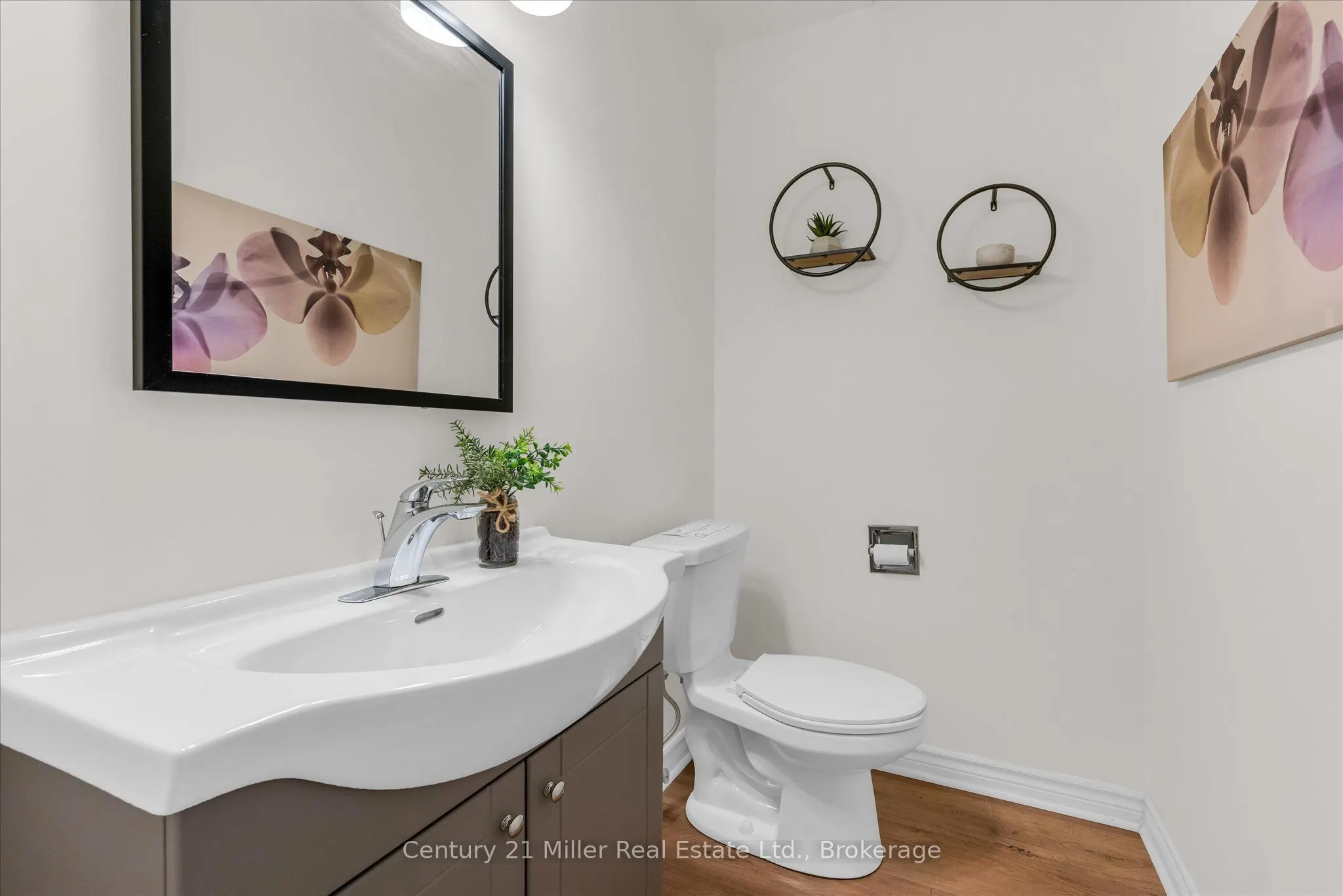 1310 Hampton Street, #19