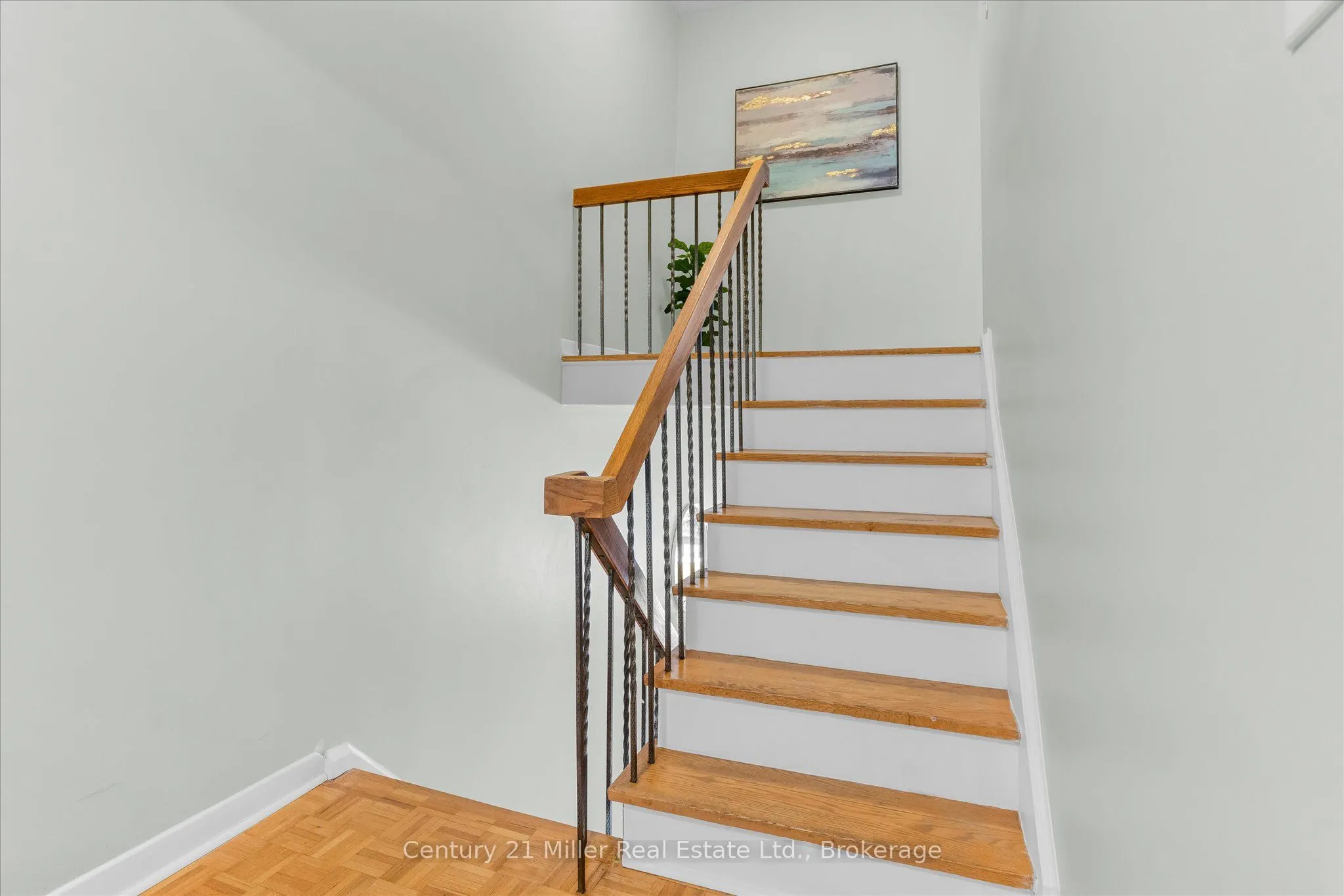 1310 Hampton Street, #19