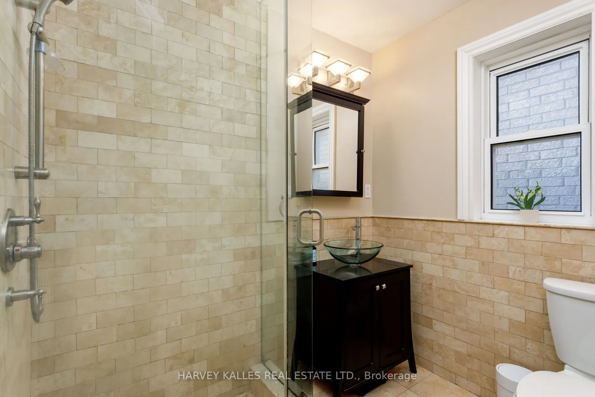 380A Westmoreland Avenue