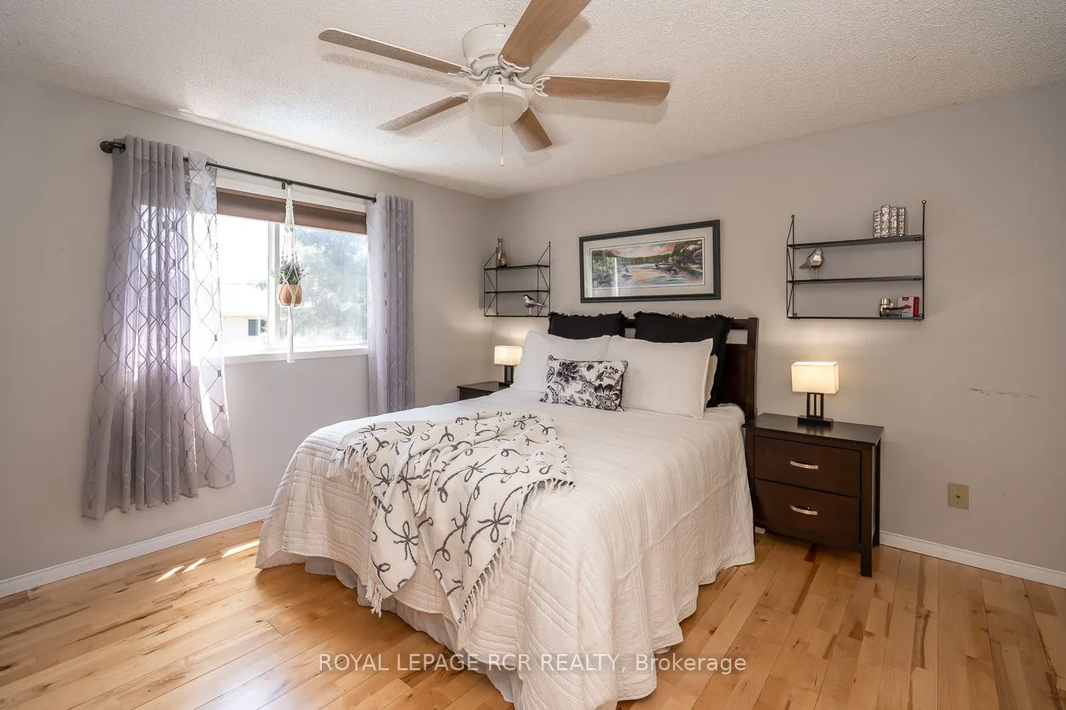 252 Elmwood Crescent