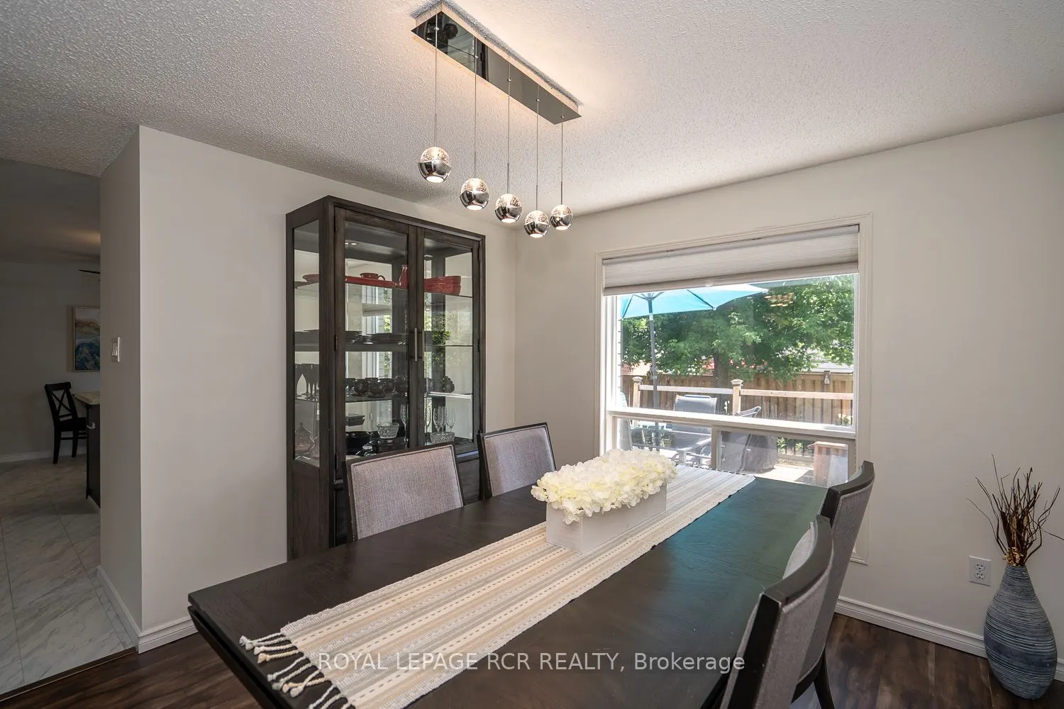 252 Elmwood Crescent