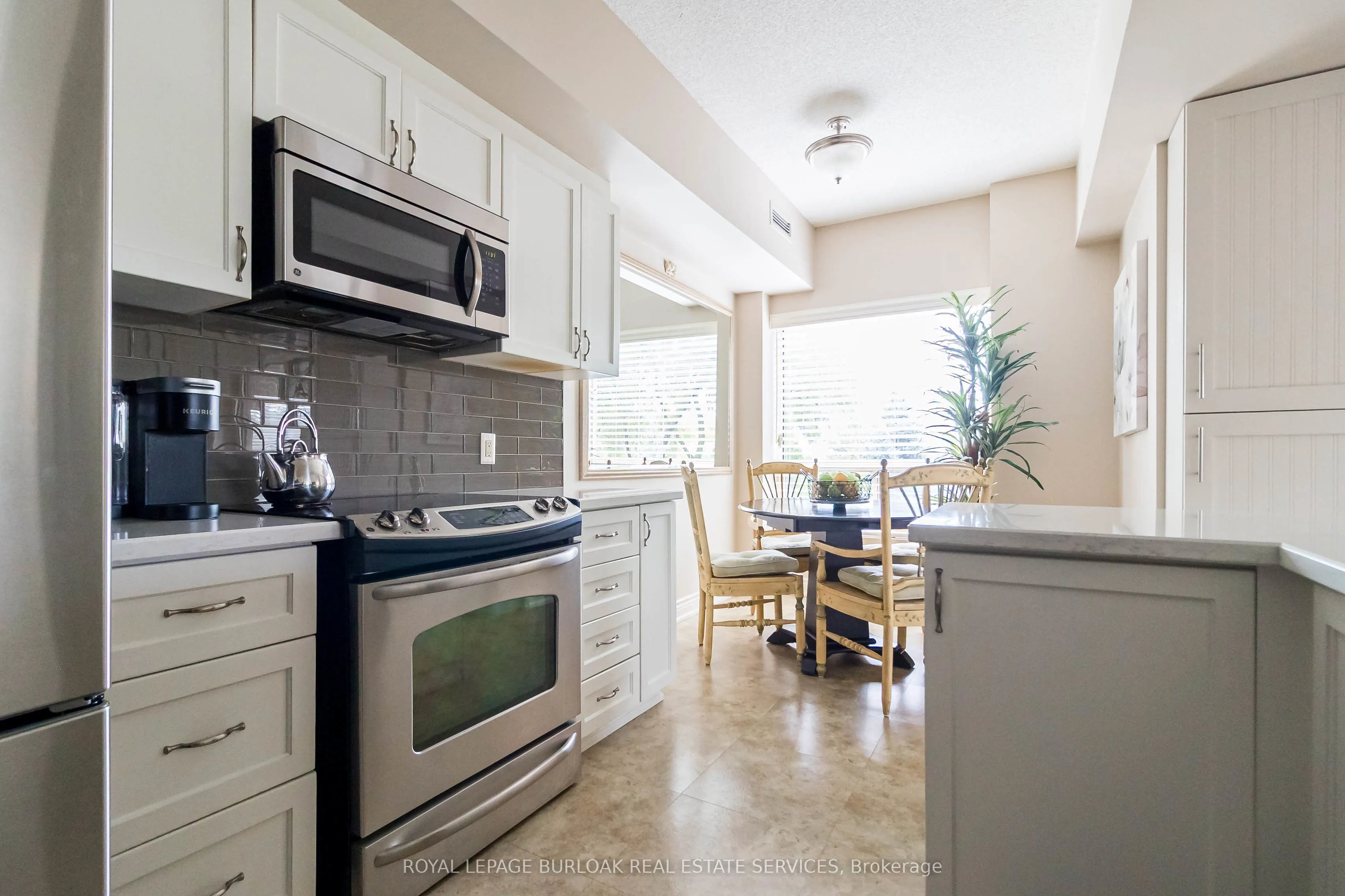 3497 Upper Middle Road, #305