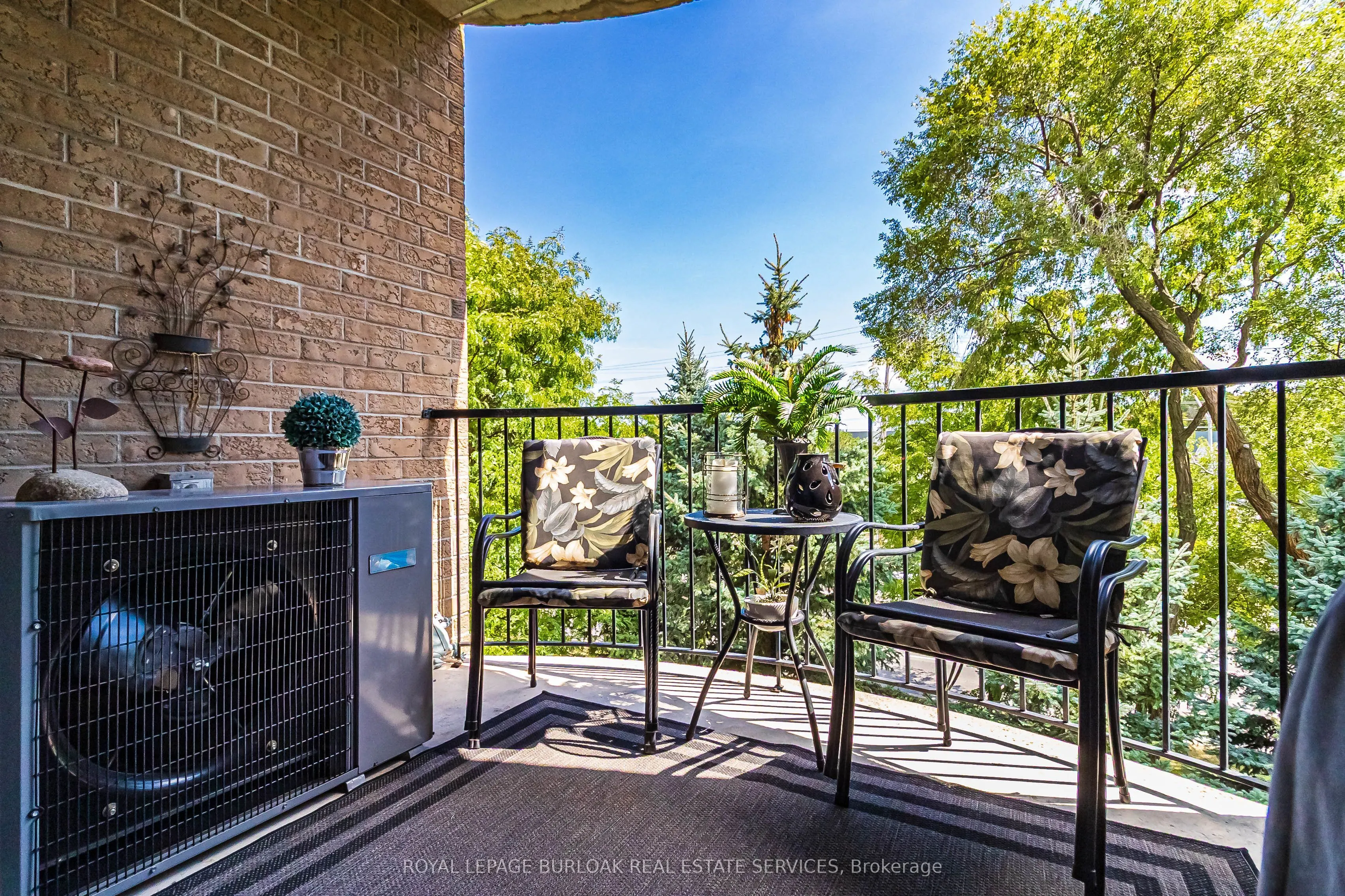 3497 Upper Middle Road, #305