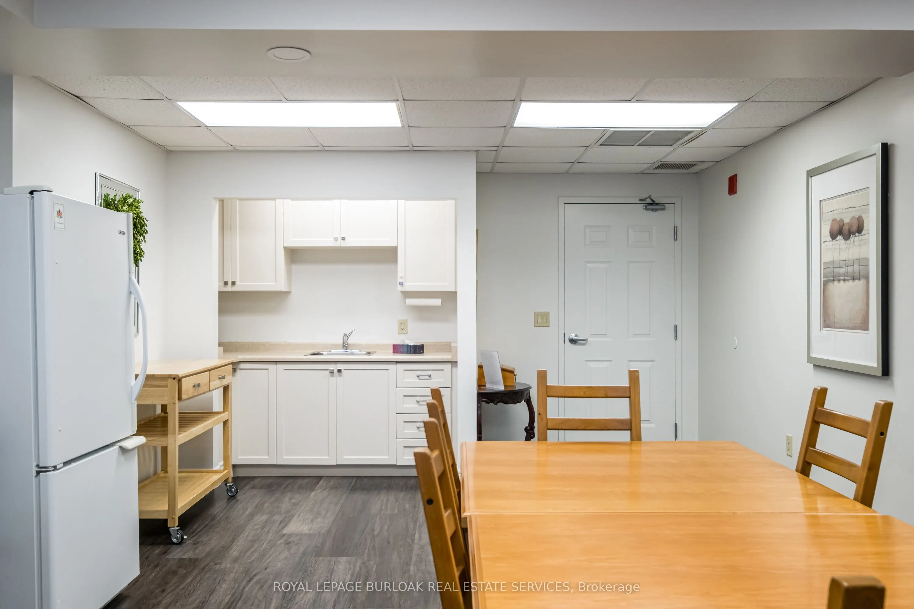 3497 Upper Middle Road, #305