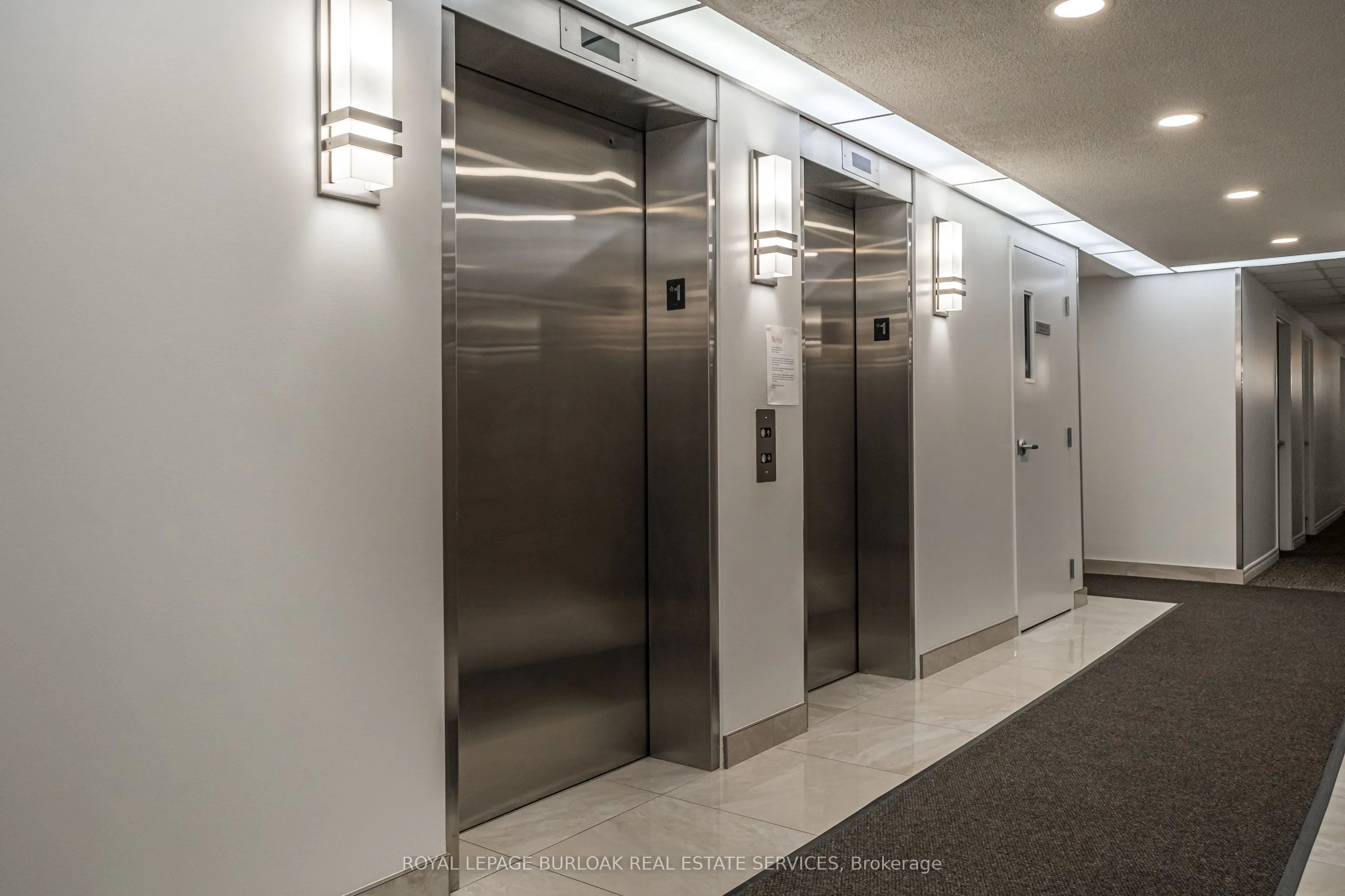 3497 Upper Middle Road, #305