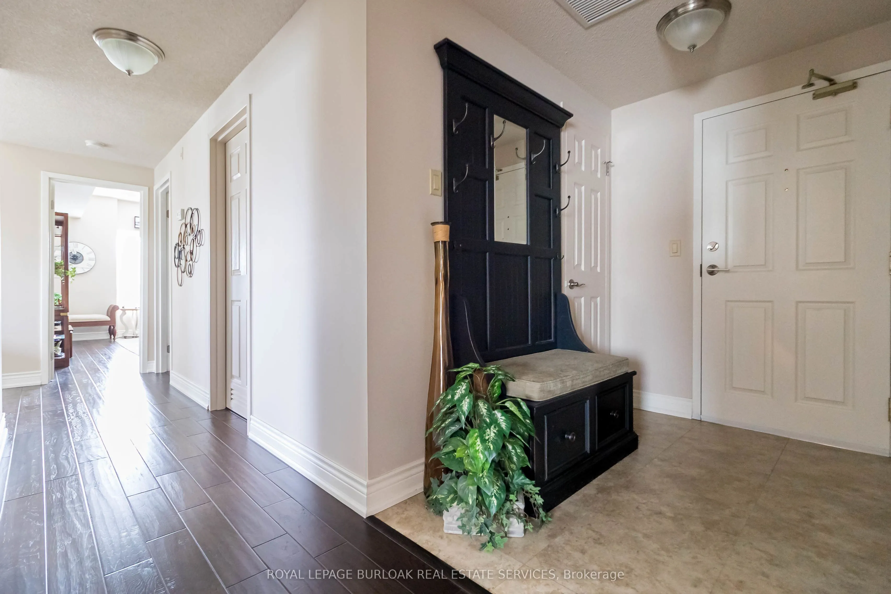 3497 Upper Middle Road, #305