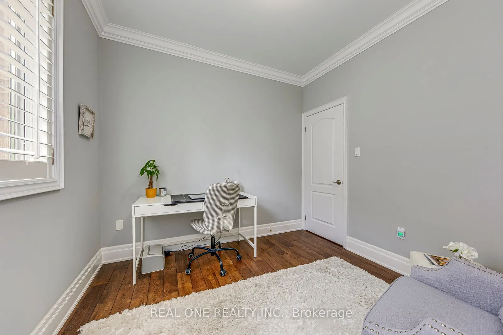 1205 Kestell Boulevard