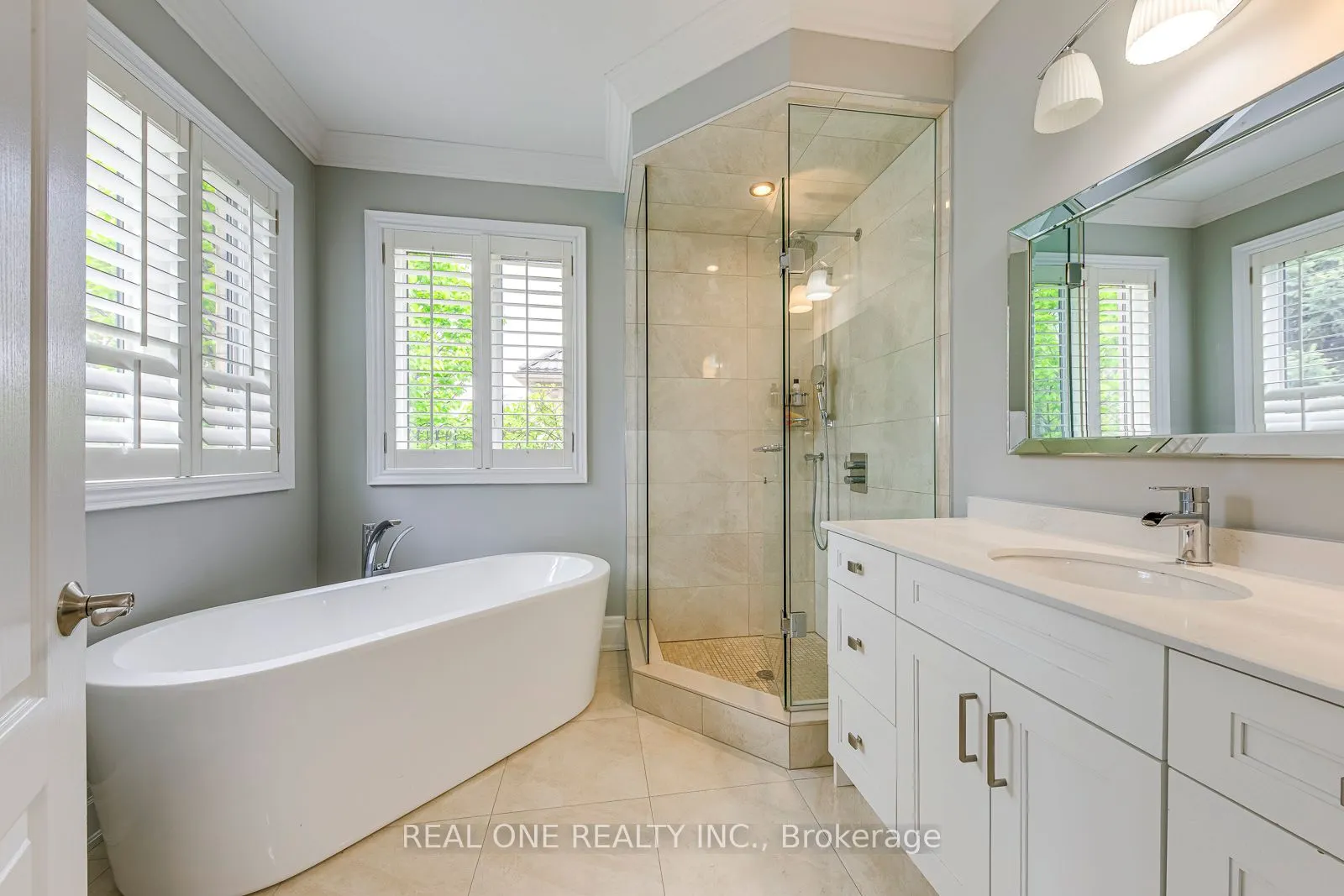 1205 Kestell Boulevard