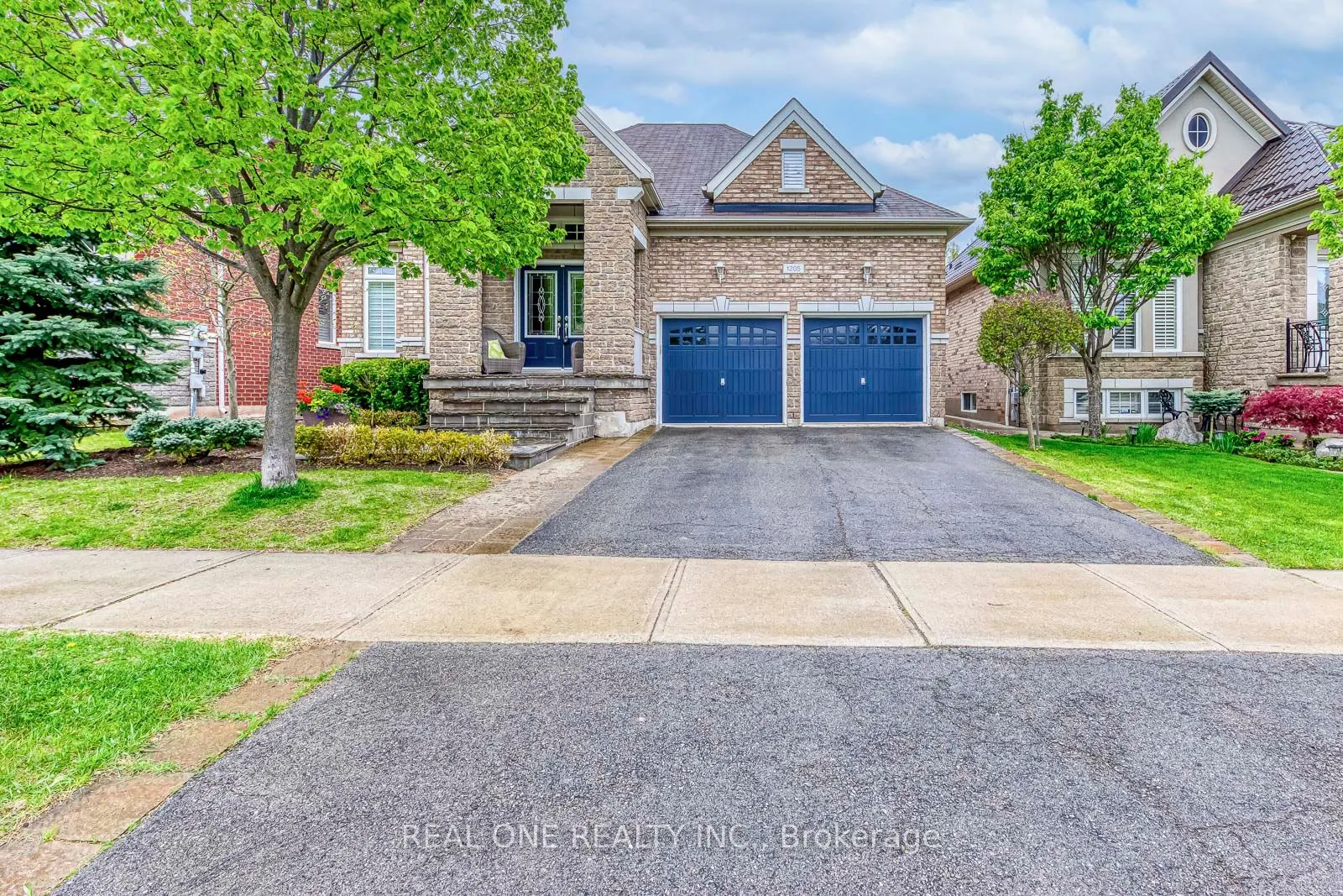 1205 Kestell Boulevard