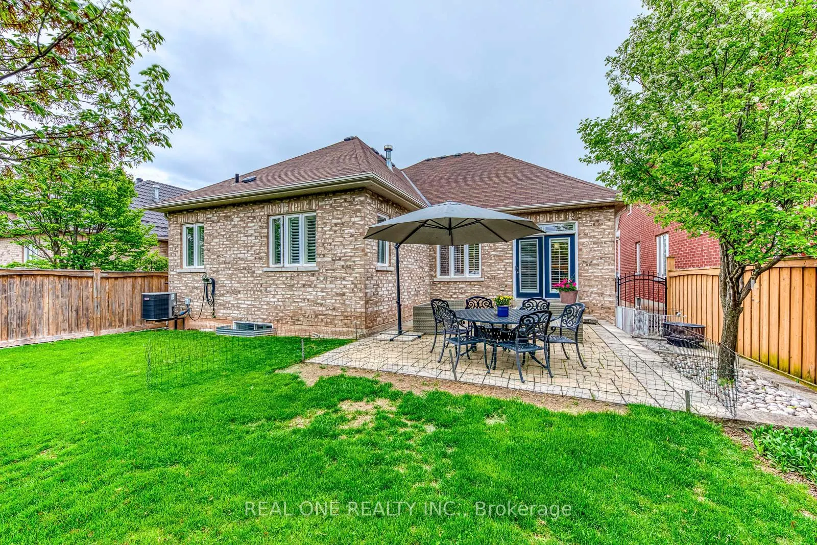 1205 Kestell Boulevard