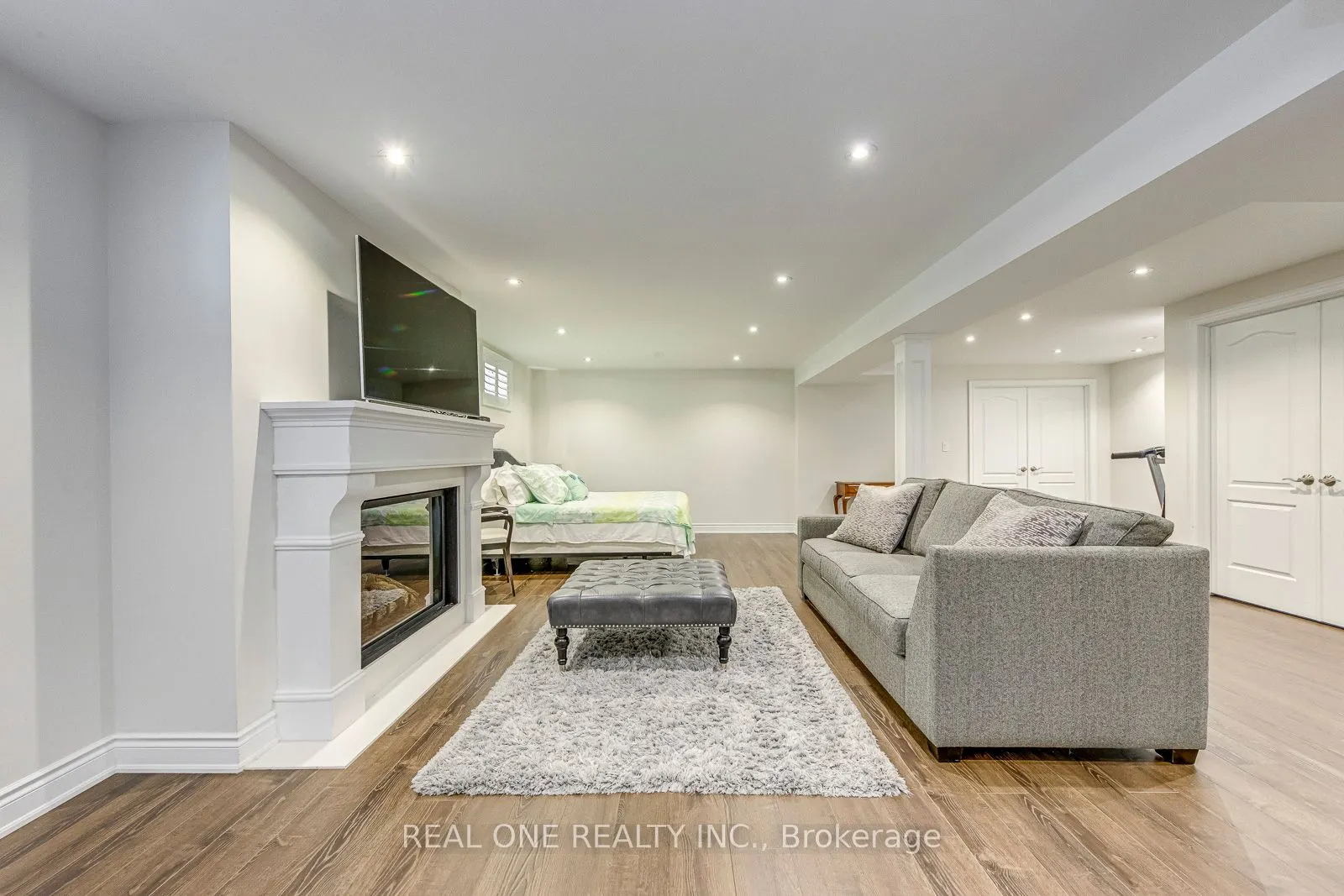 1205 Kestell Boulevard