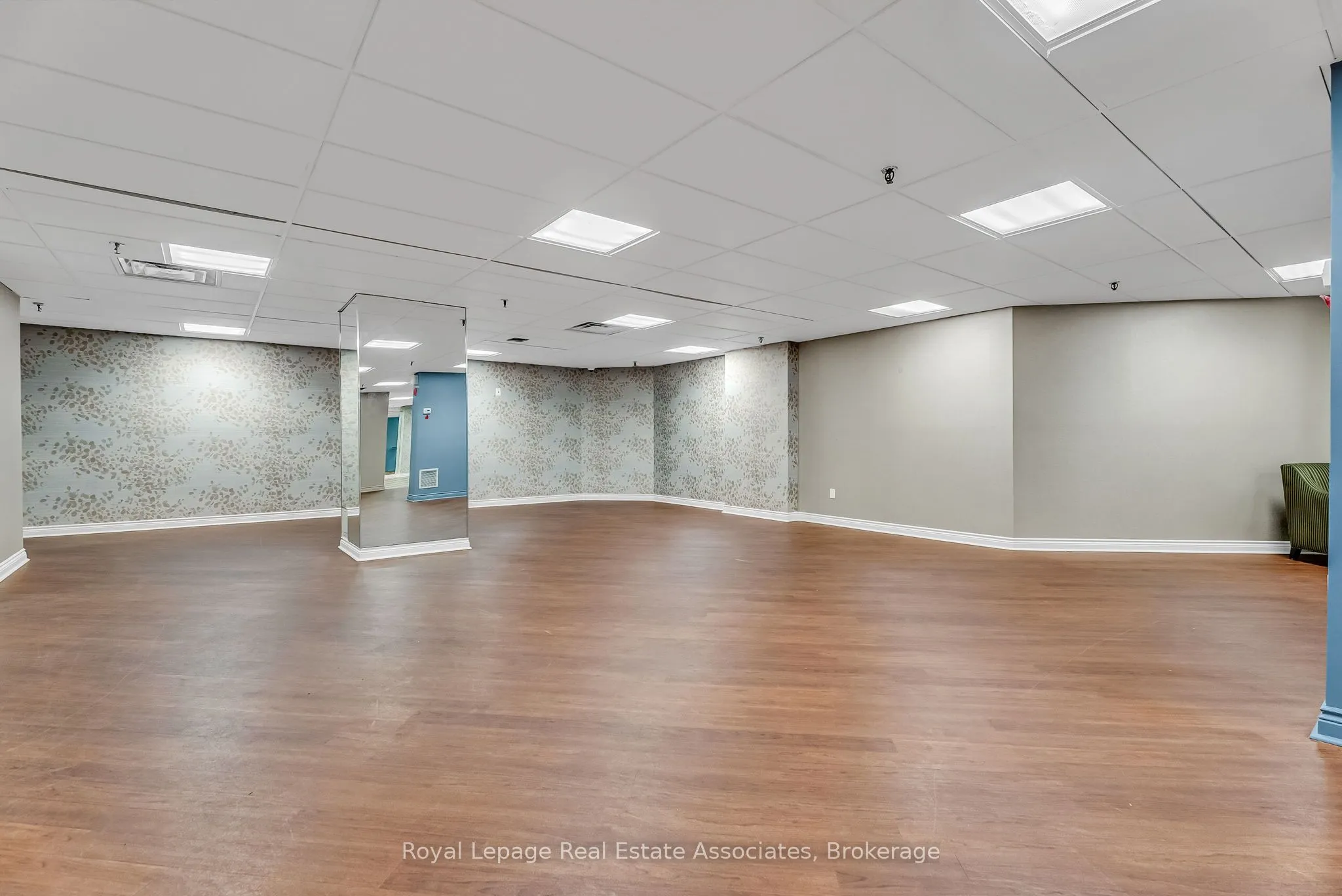 234 Albion Road, #1907