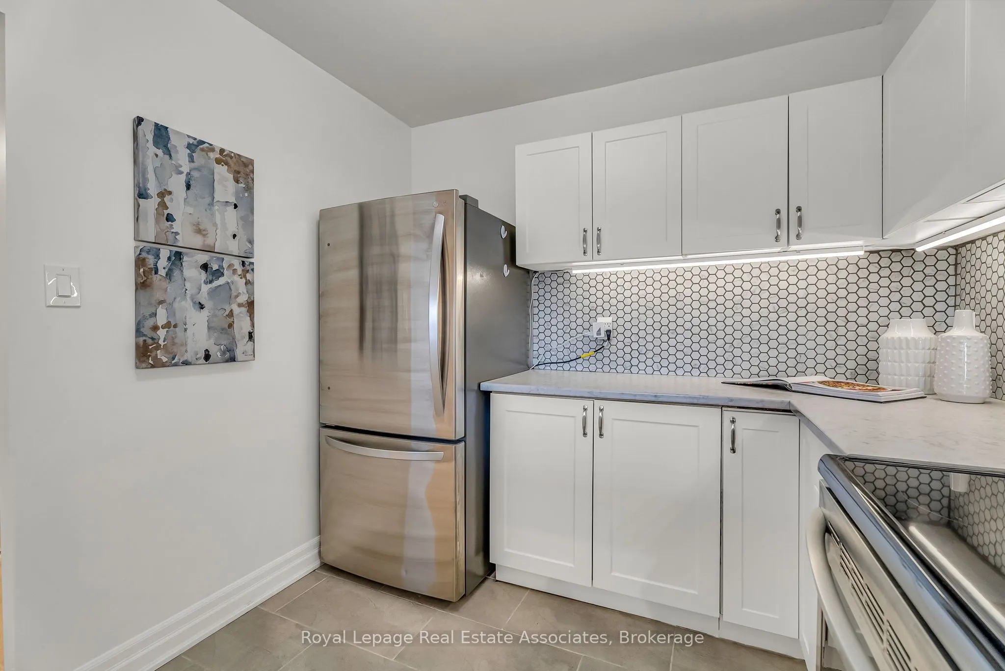 234 Albion Road, #1907