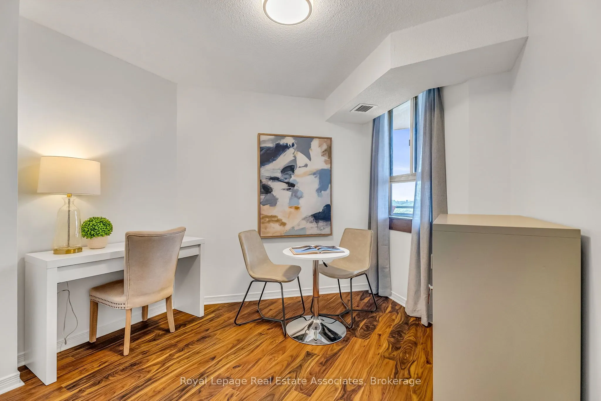 234 Albion Road, #1907