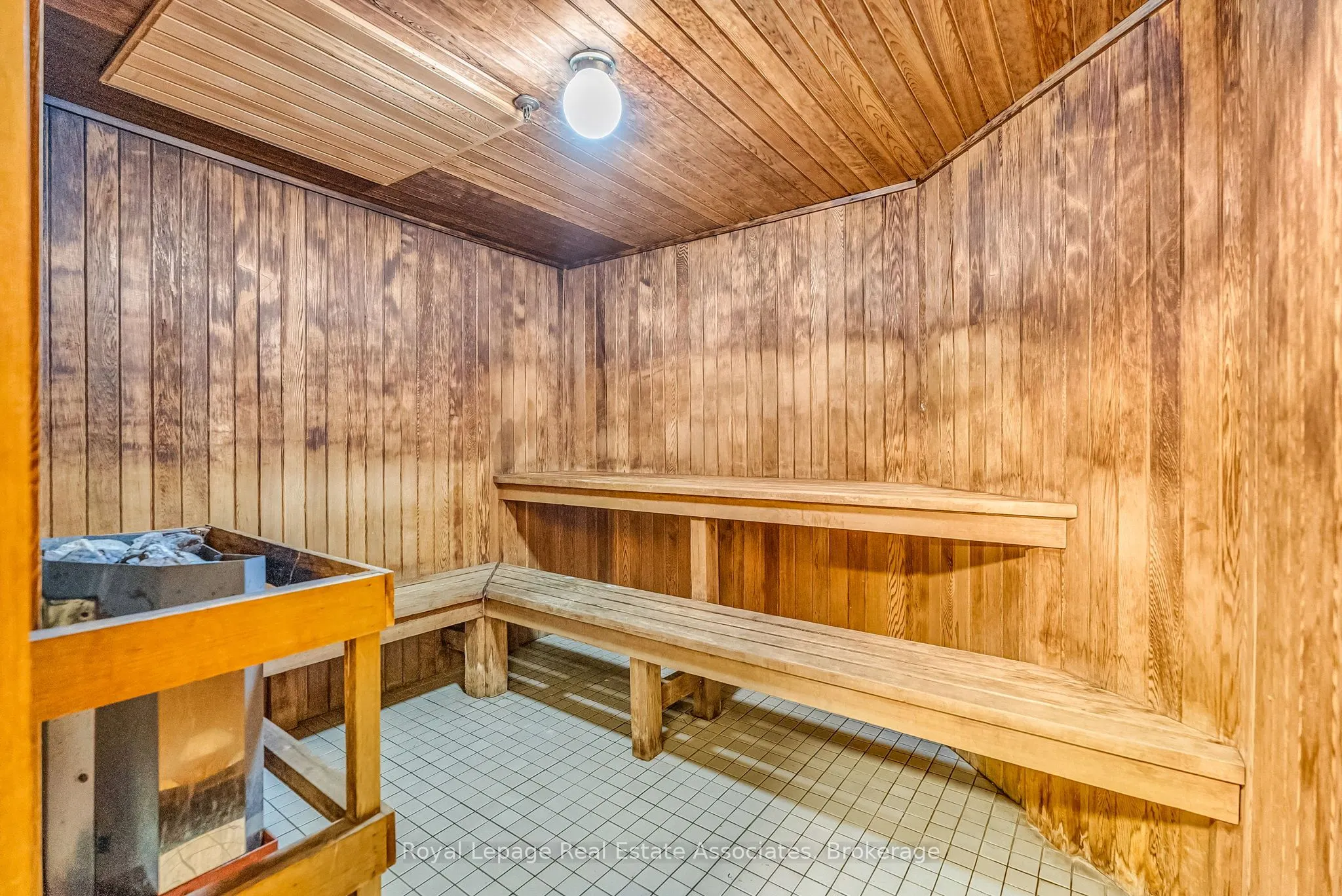 234 Albion Road, #1907