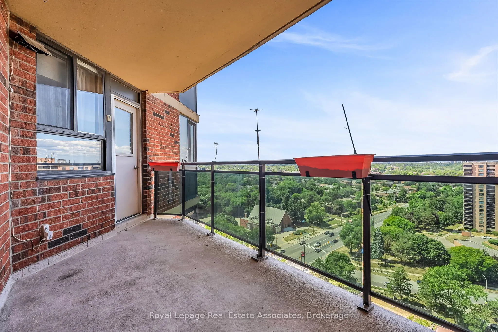 234 Albion Road, #1907