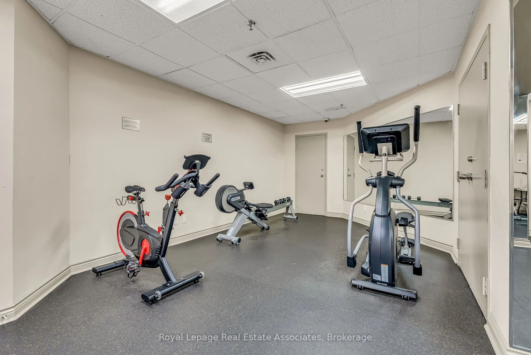 234 Albion Road, #1907