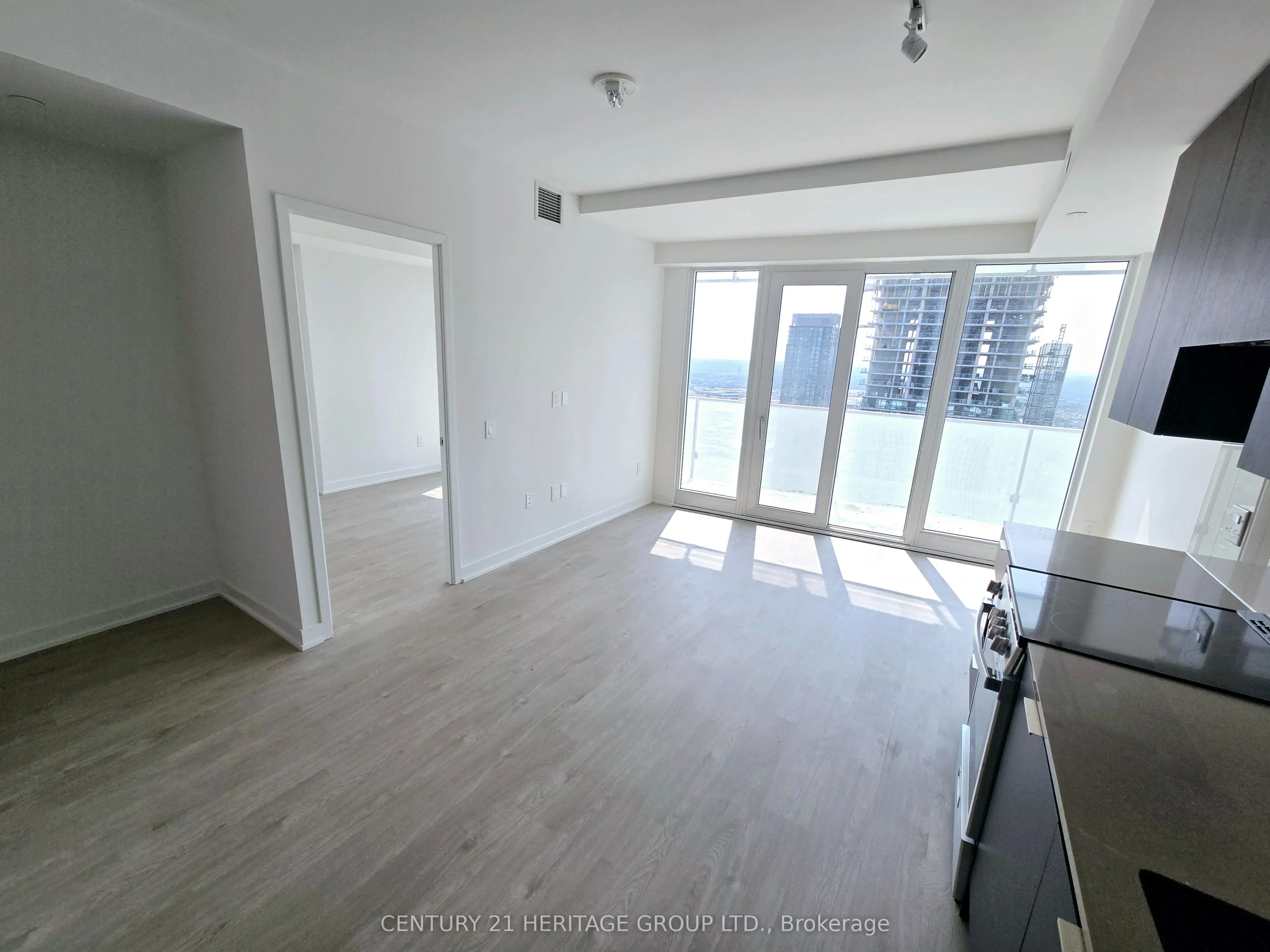 3900 Confederation Parkway, #4008