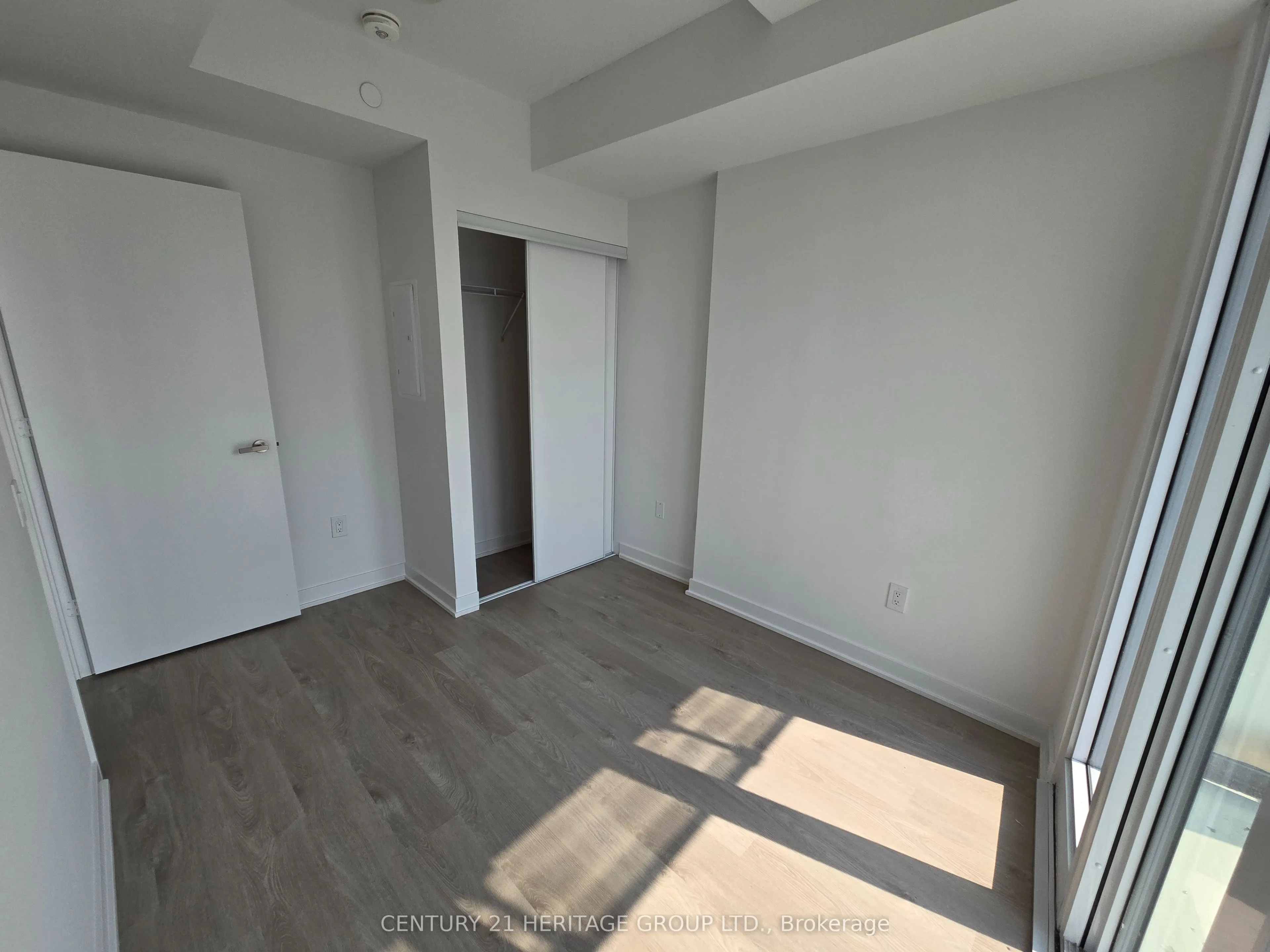 3900 Confederation Parkway, #4008