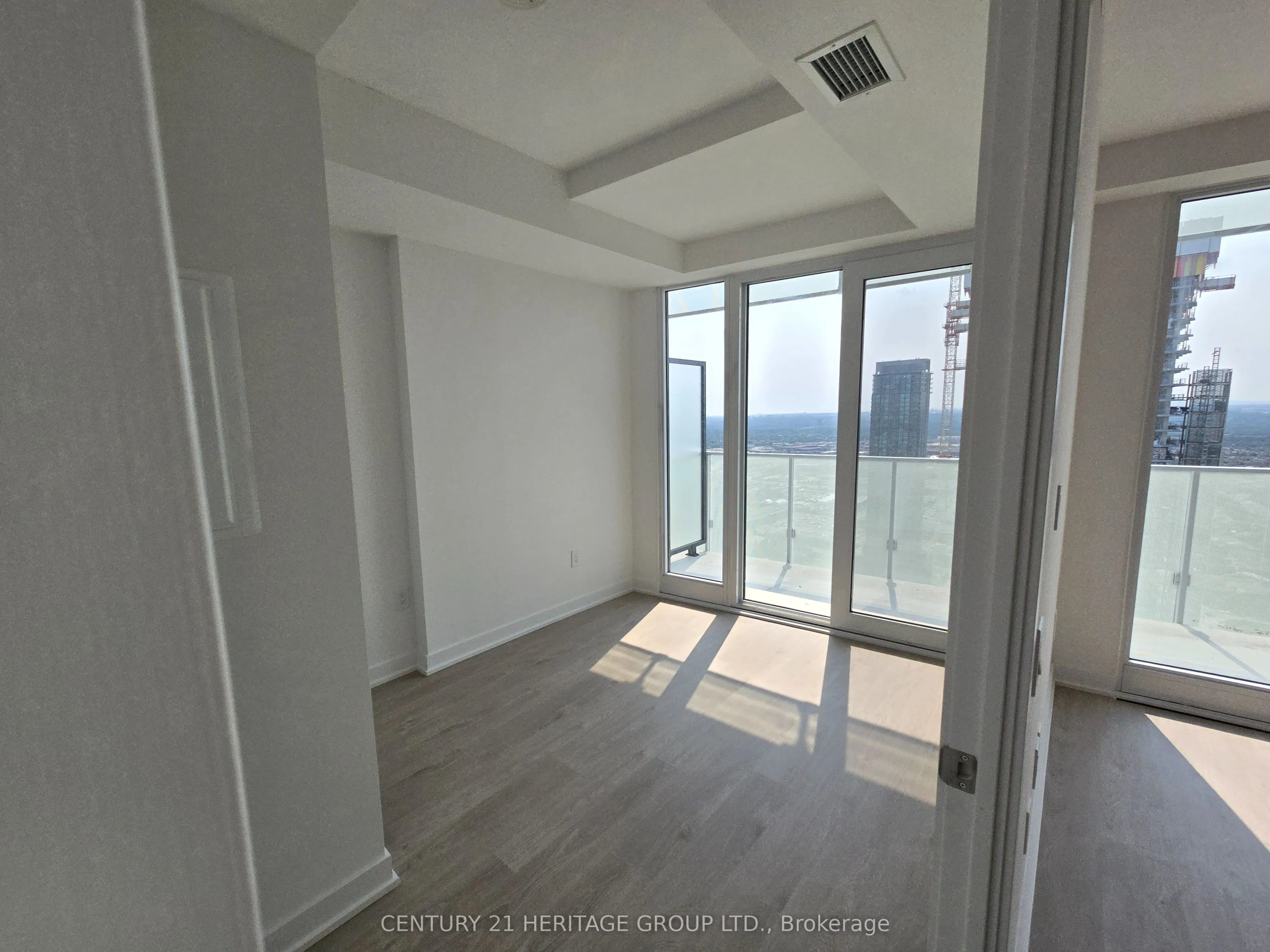 3900 Confederation Parkway, #4008