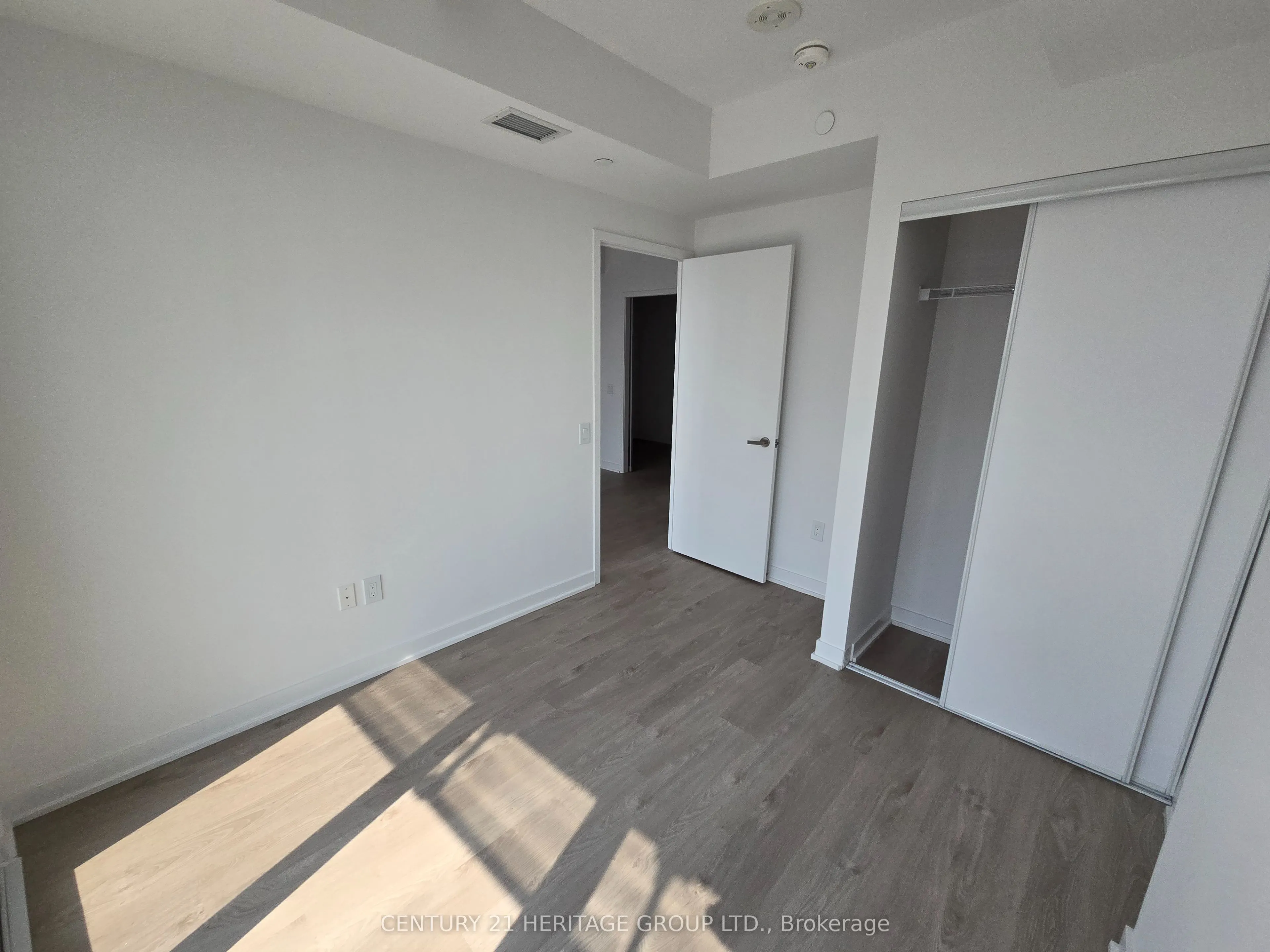 3900 Confederation Parkway, #4008