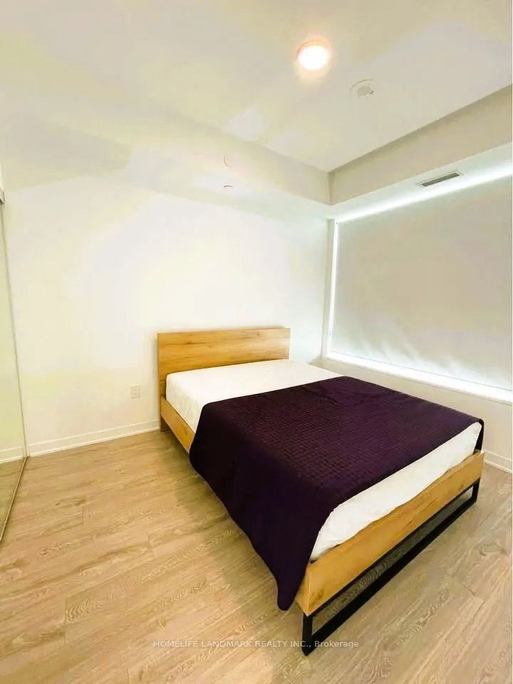 2495 Eglinton Avenue W, #1405