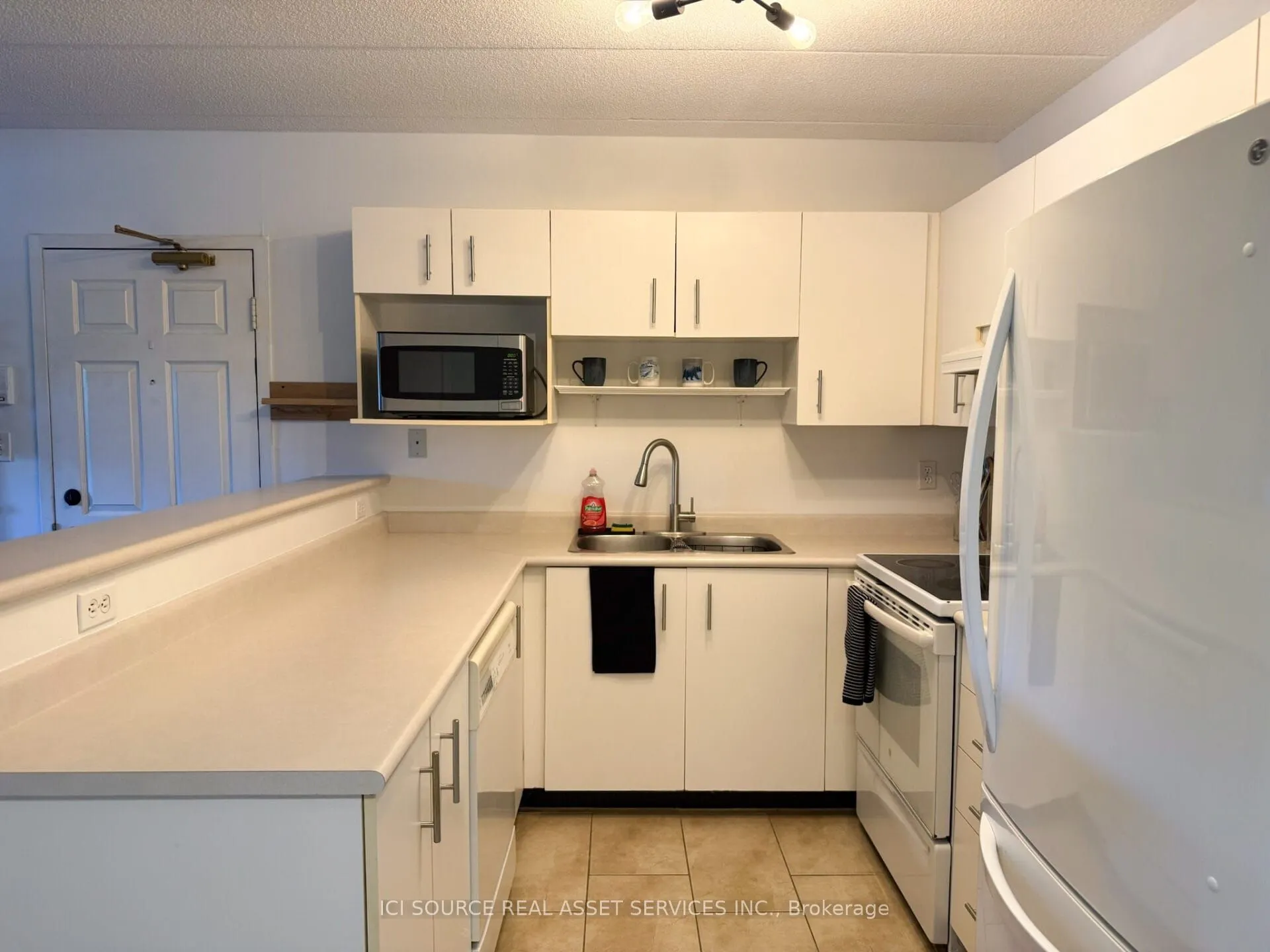 4003 Kilmer Drive, #204