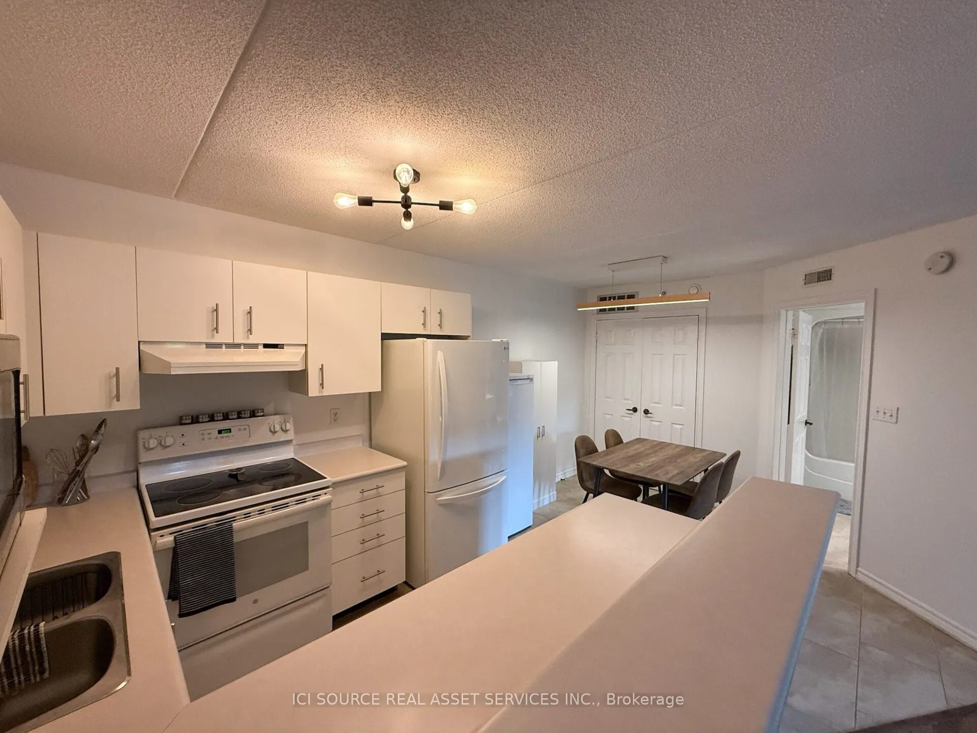 4003 Kilmer Drive, #204