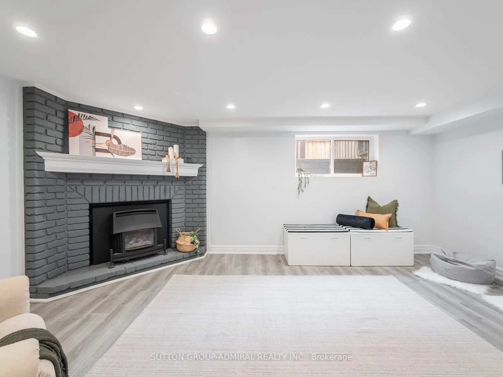 385 The East Mall, #49