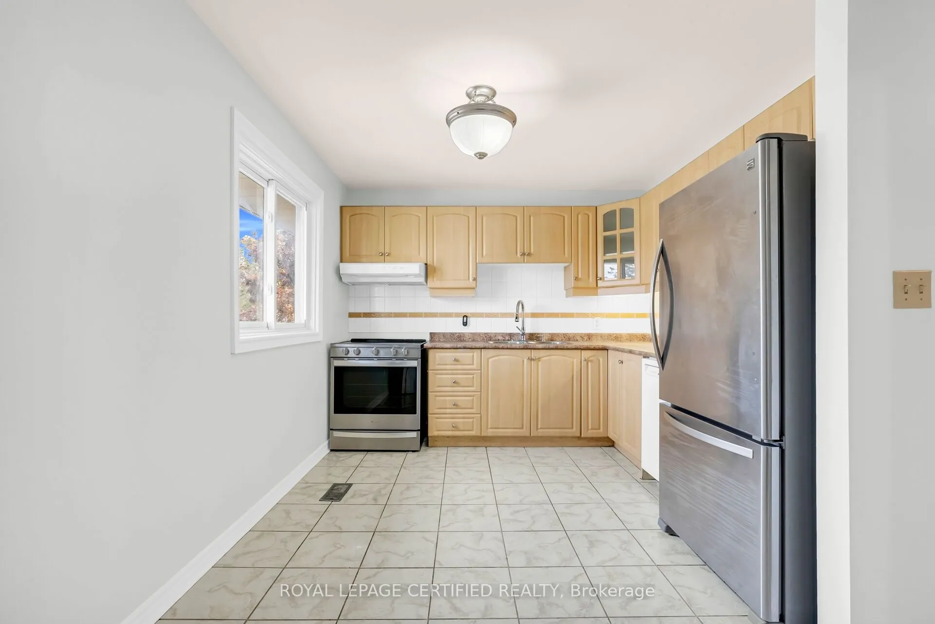 41 Ashton Crescent, #41