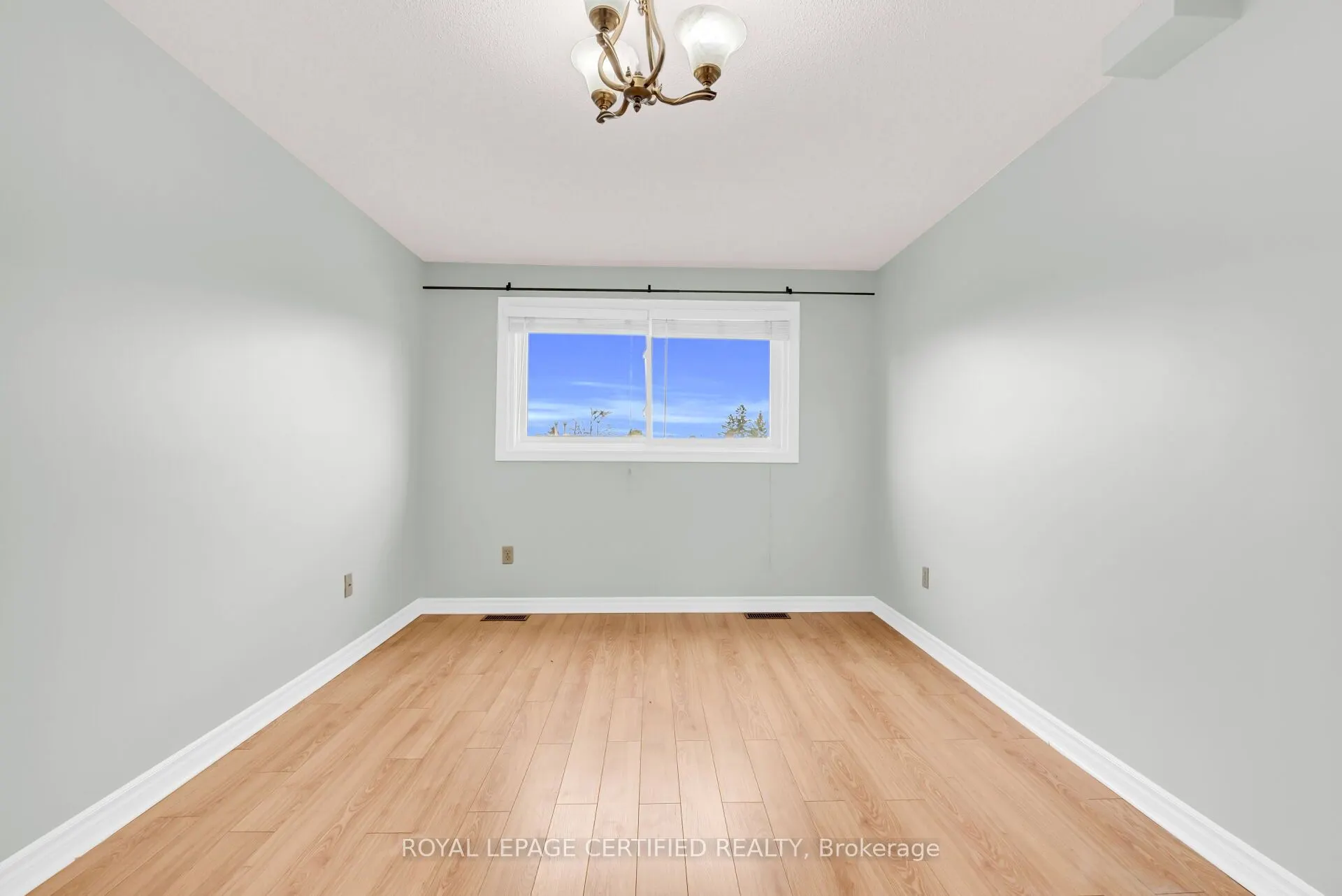 41 Ashton Crescent, #41