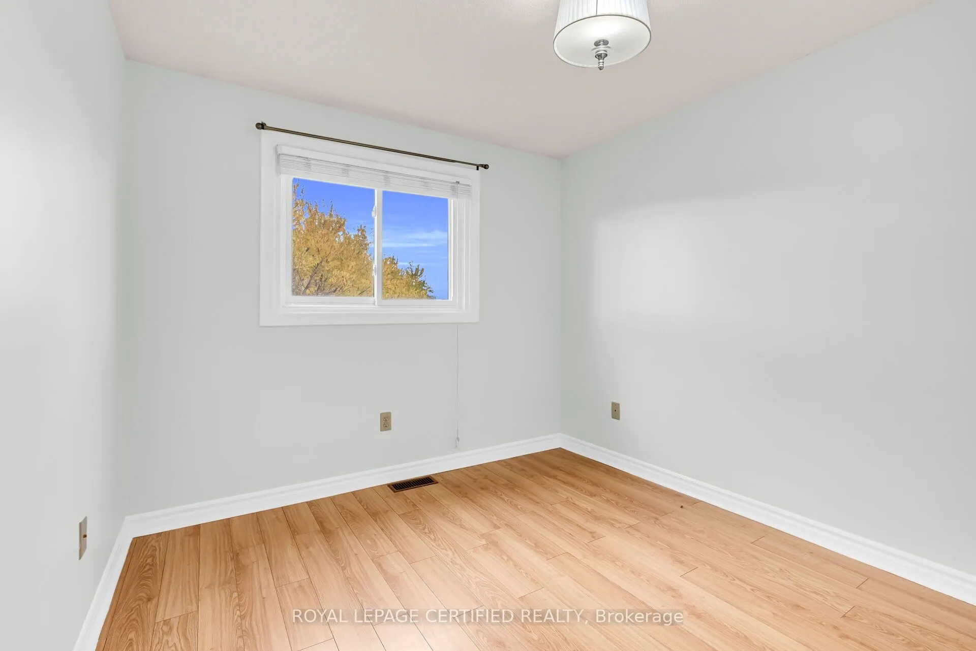 41 Ashton Crescent, #41