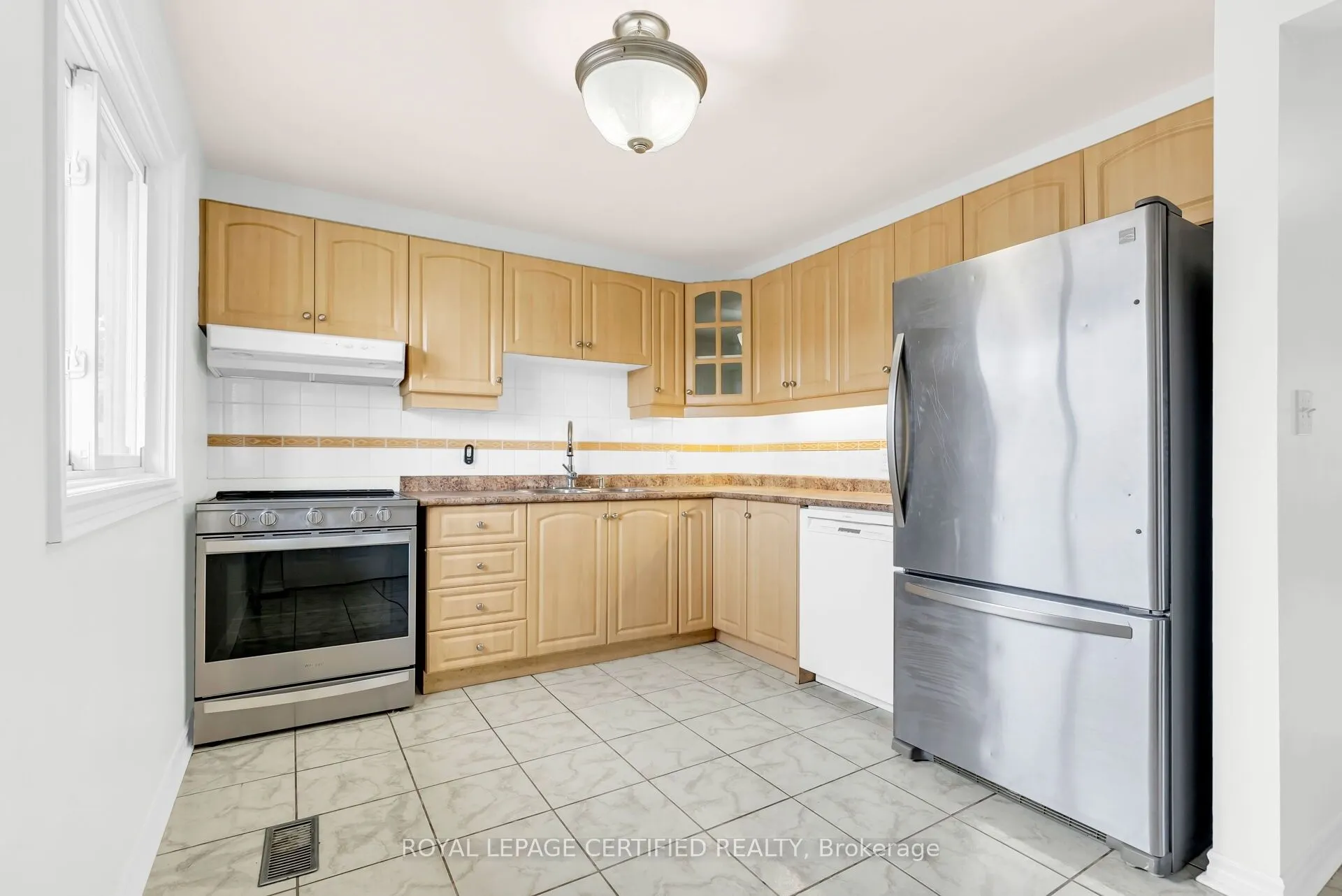 41 Ashton Crescent, #41