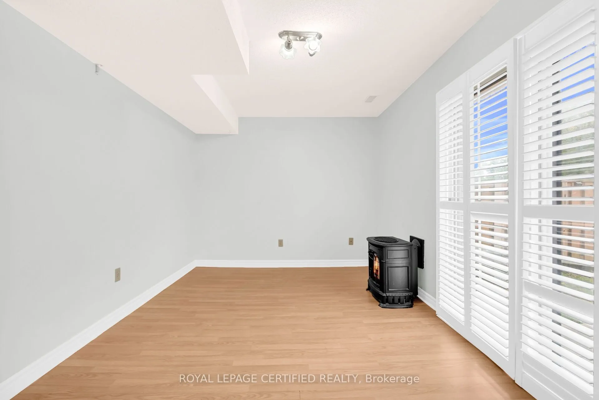 41 Ashton Crescent, #41