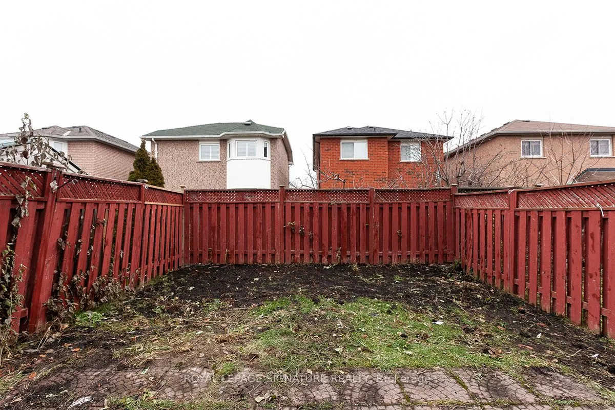 5528 Antrex Crescent