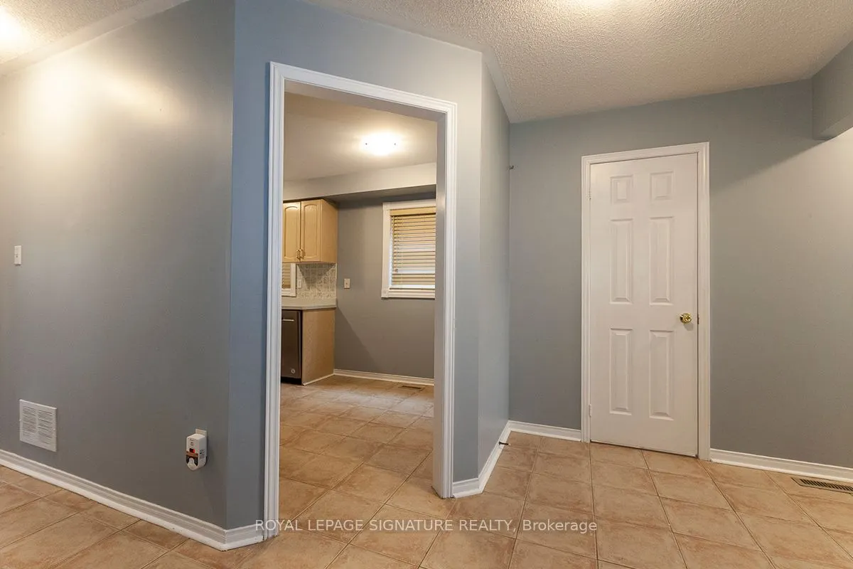 5528 Antrex Crescent