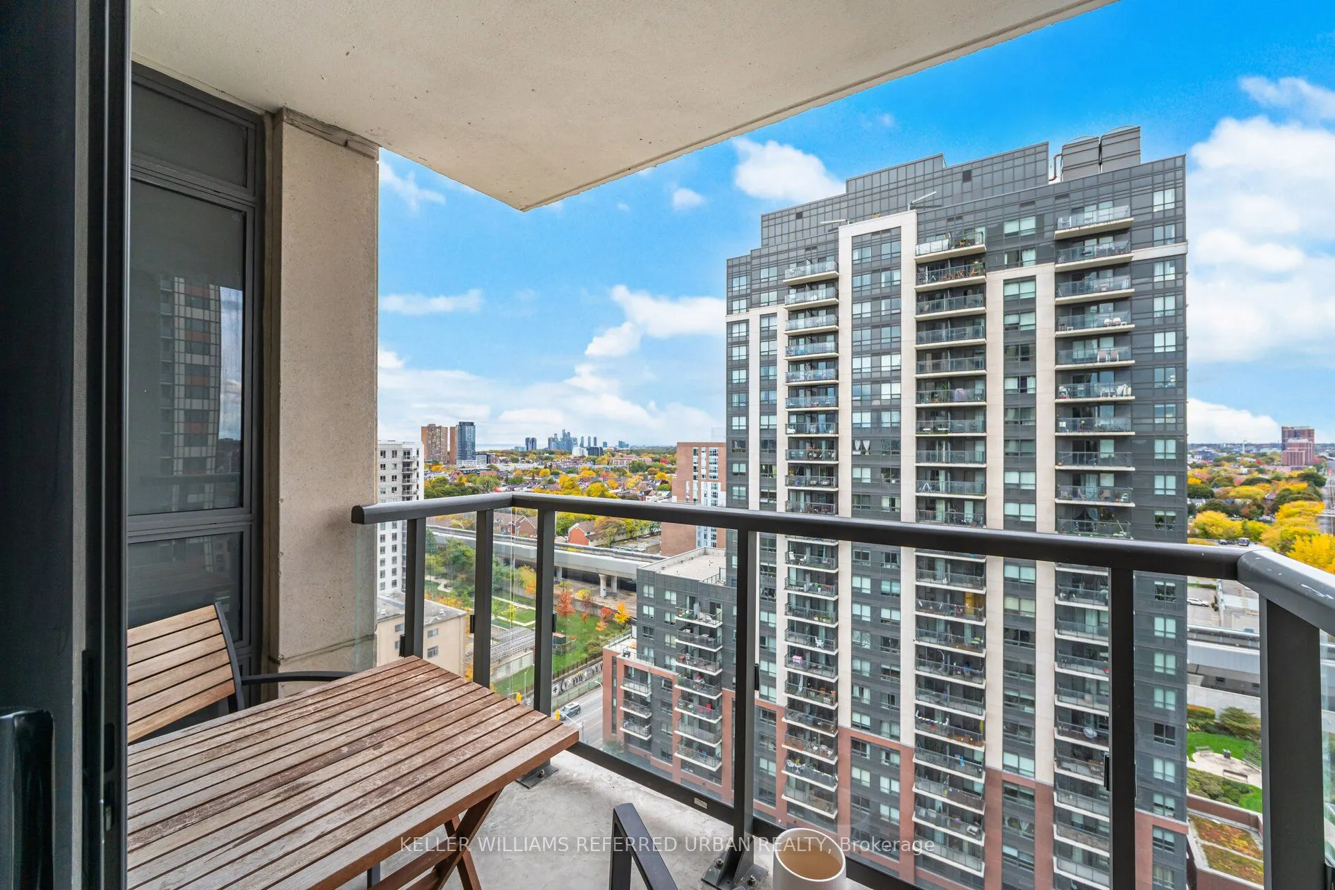 1410 Dupont Street, #1608