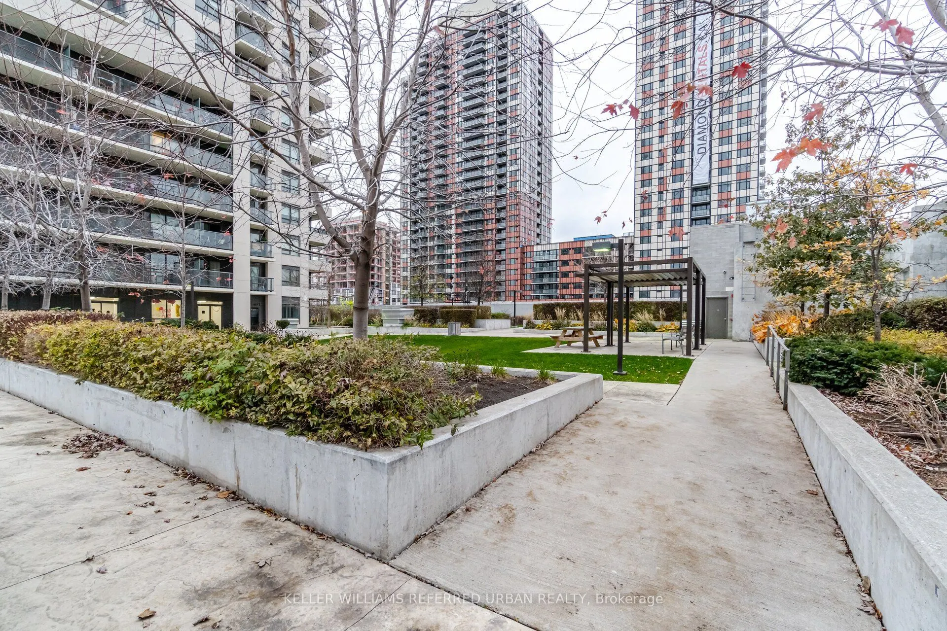 1410 Dupont Street, #1608