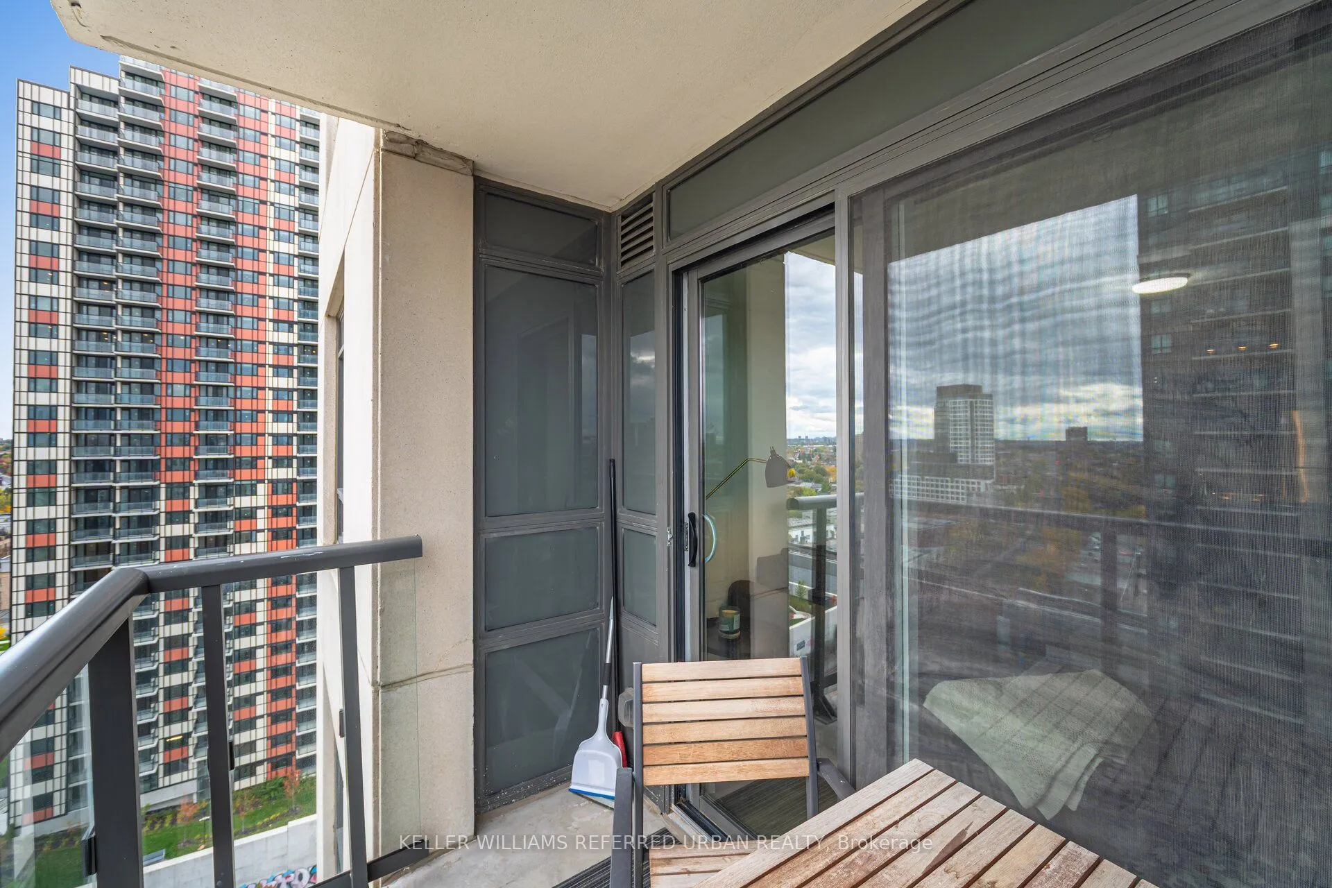 1410 Dupont Street, #1608