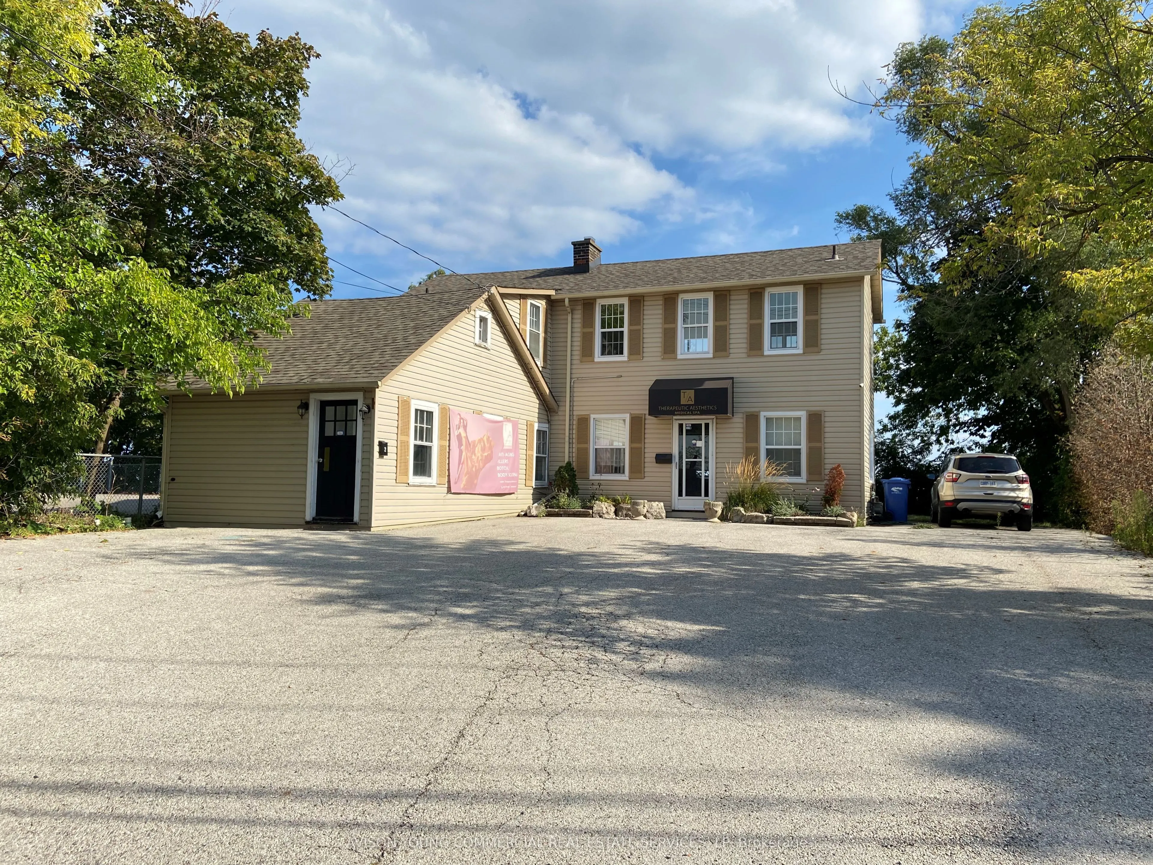 2108 Old Lakeshore Road