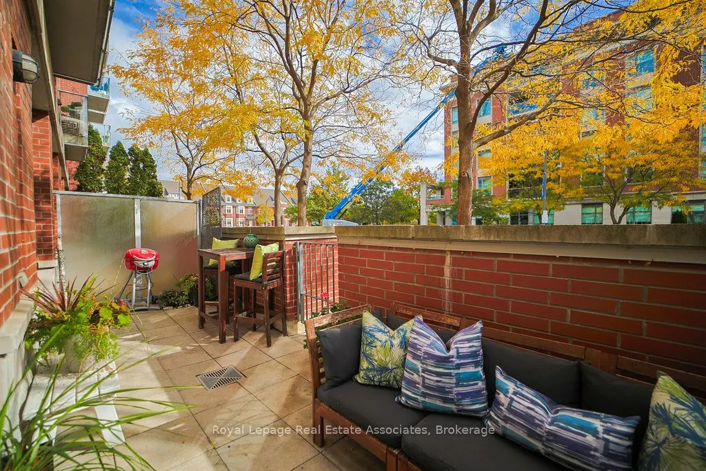 80 Port Street E, #107