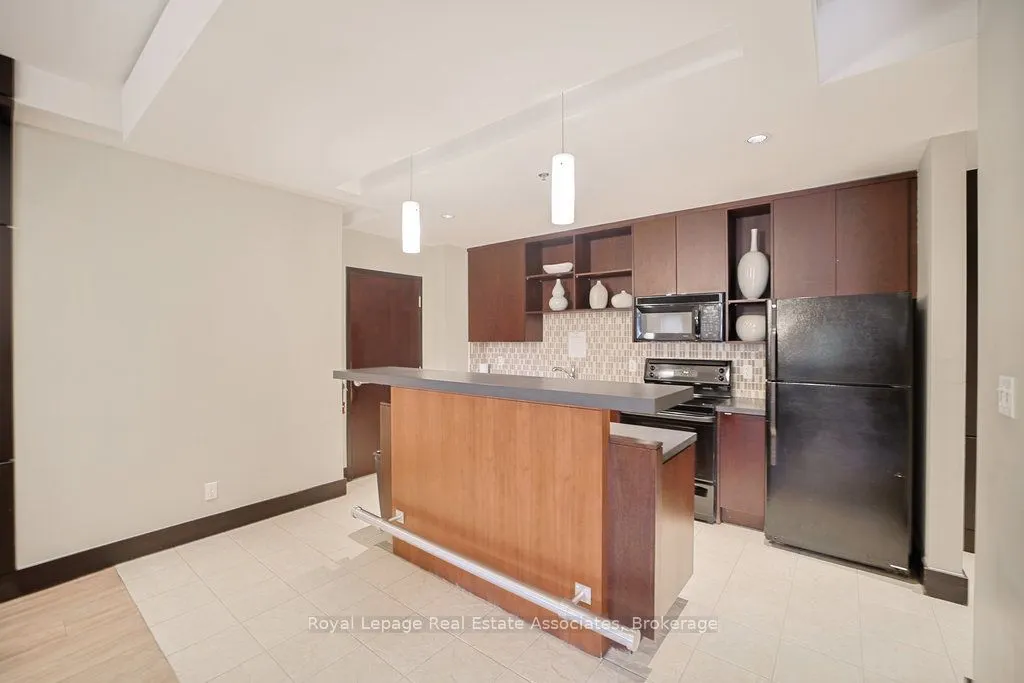 80 Port Street E #107